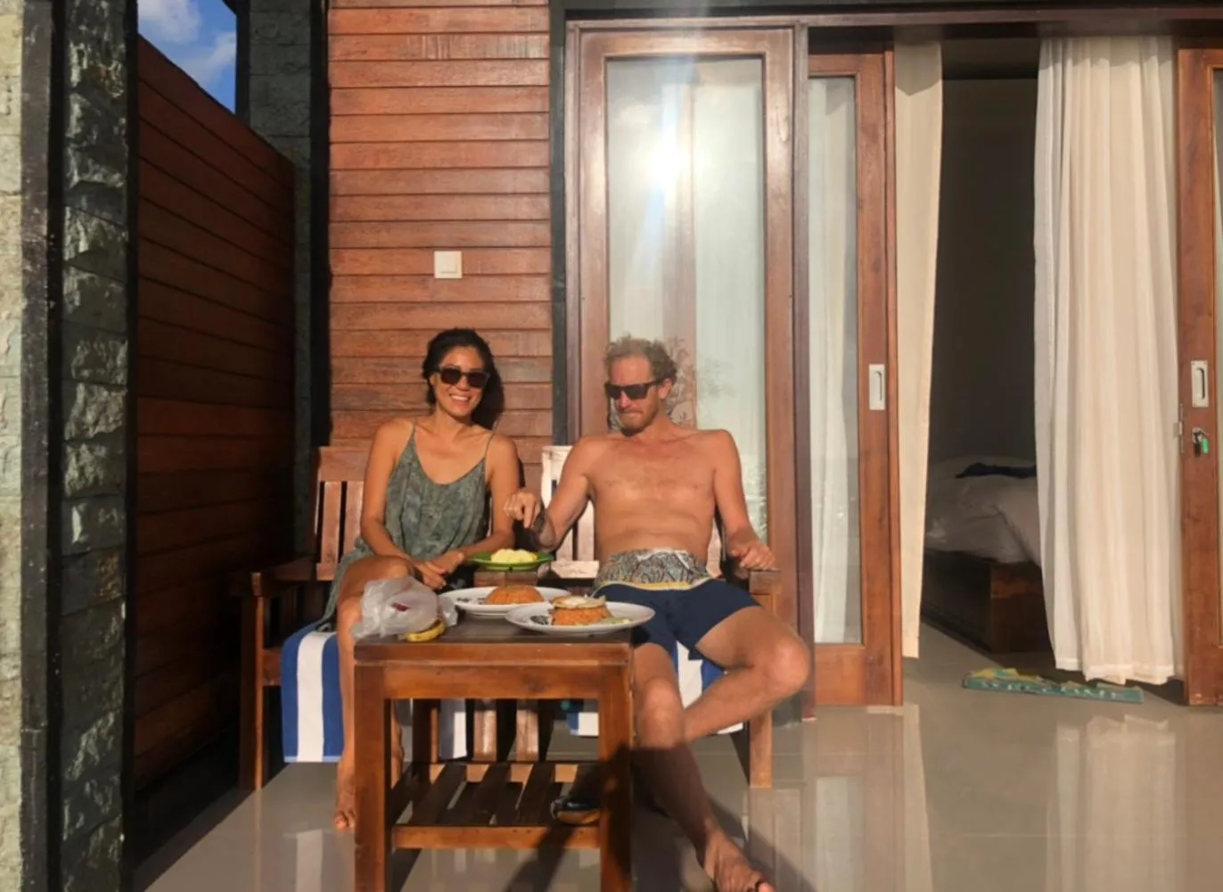 Food and drinks in Juan Beach Bungalow