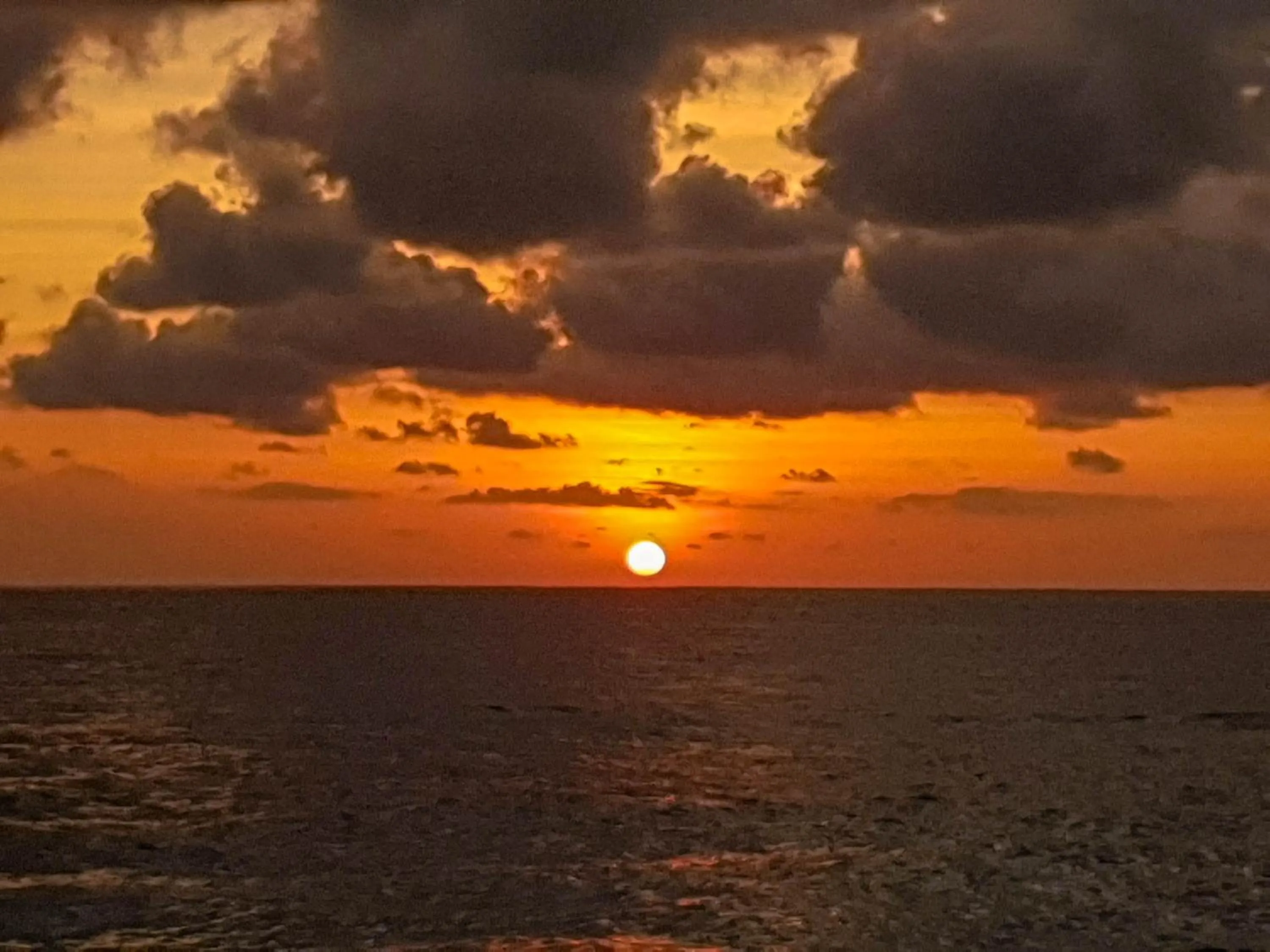 Breakfast in Juan Beach Bungalow