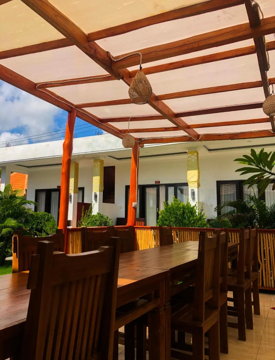 Restaurant/places to eat in Juan Beach Bungalow