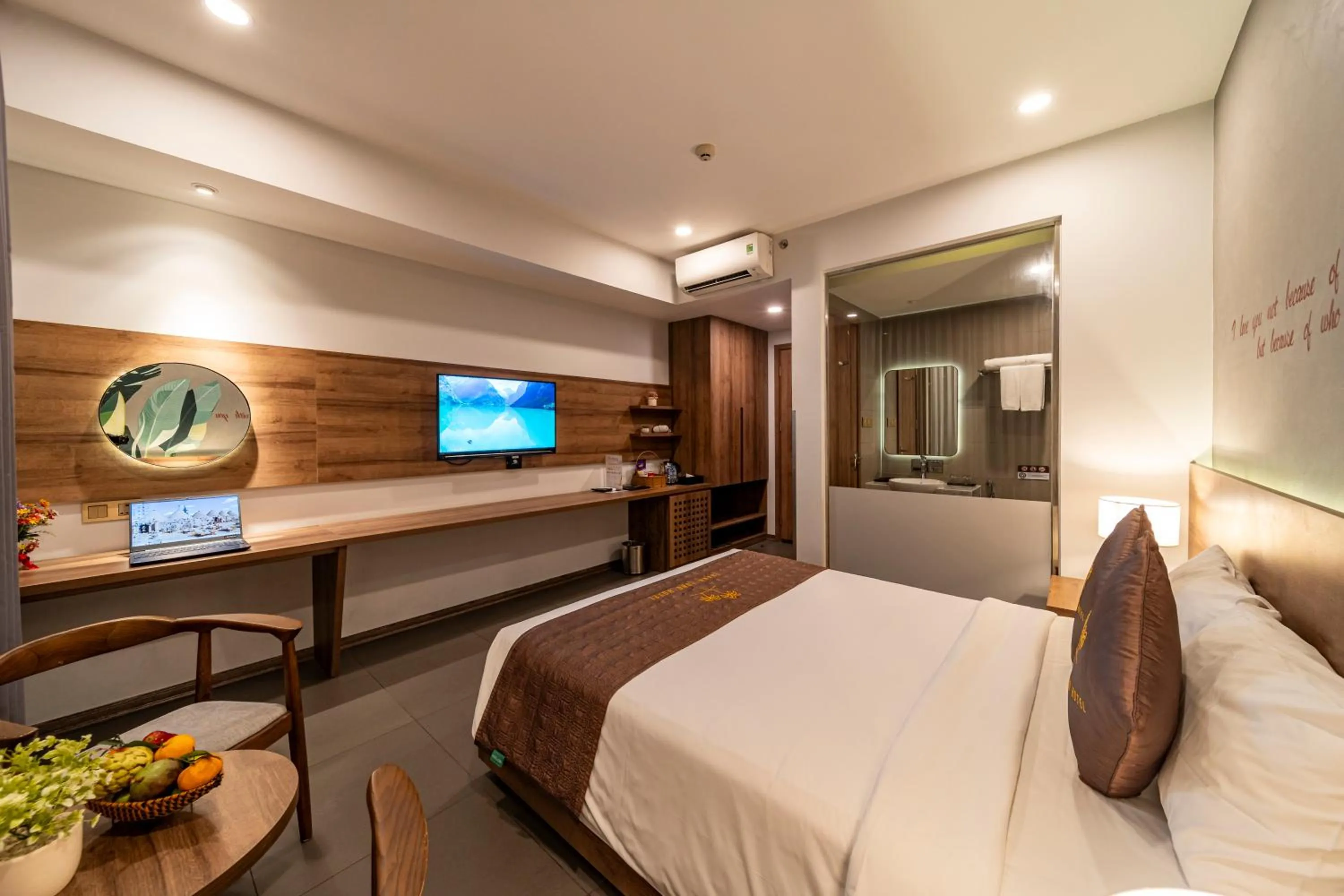 Bed in Thanh Long Hotel - Tra Khuc