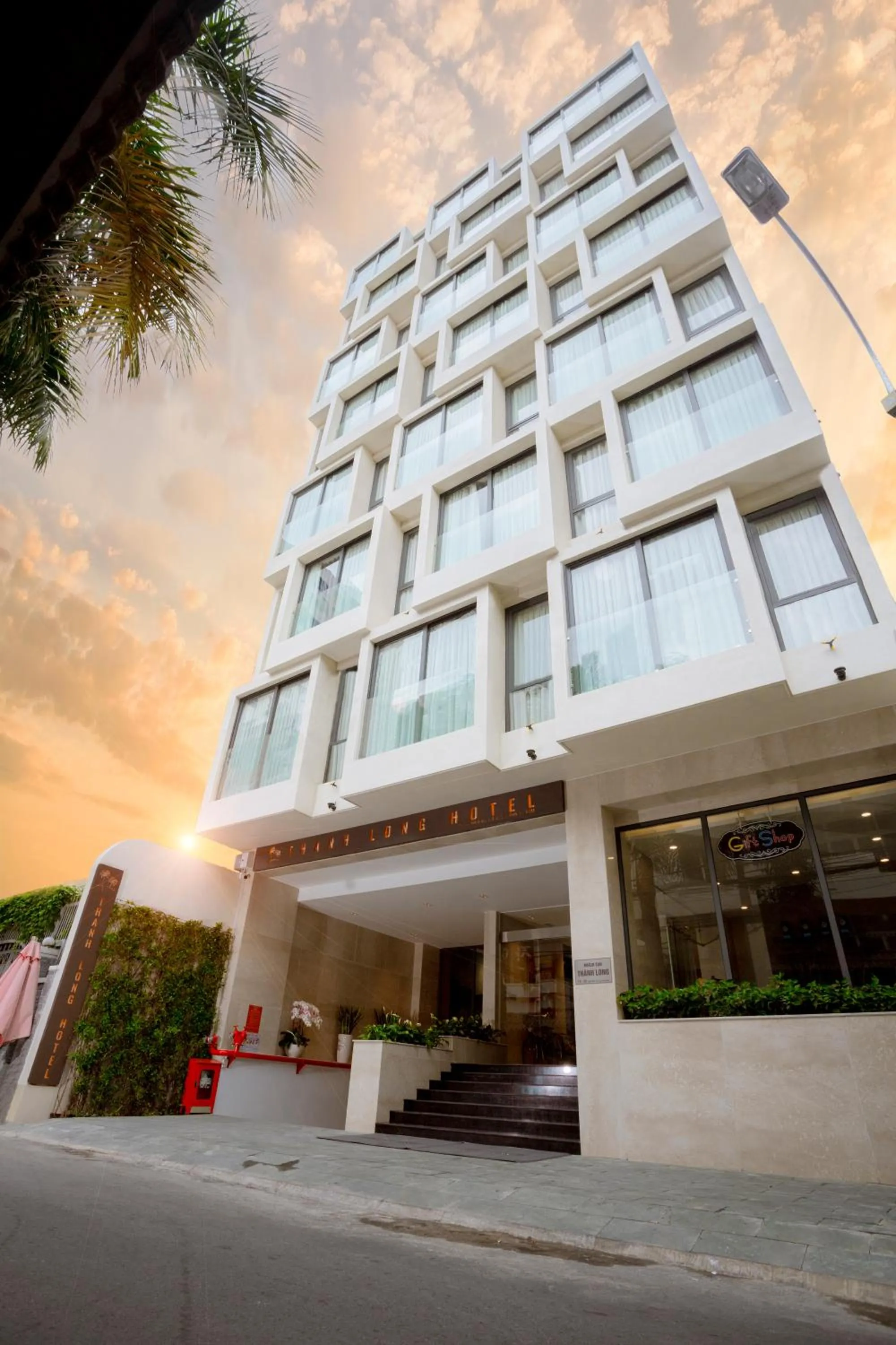 Property building in Thanh Long Hotel - Tra Khuc