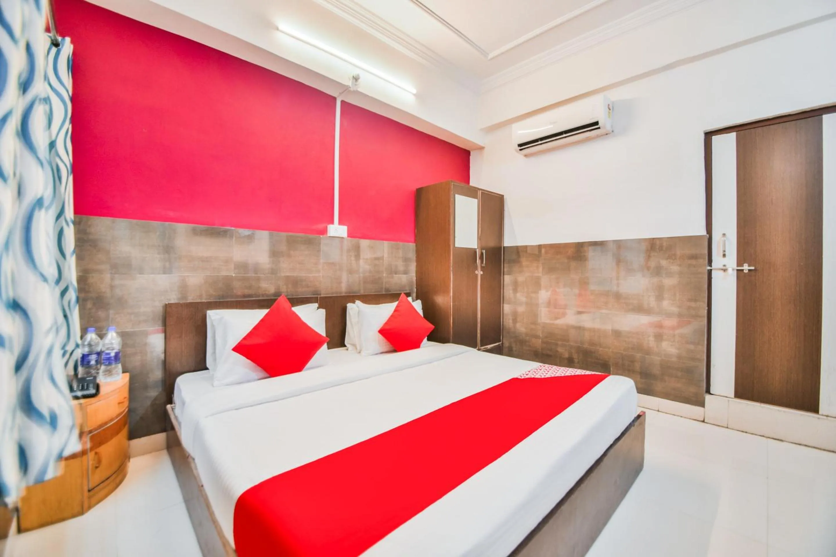 Bedroom in Hotel O King's Palace