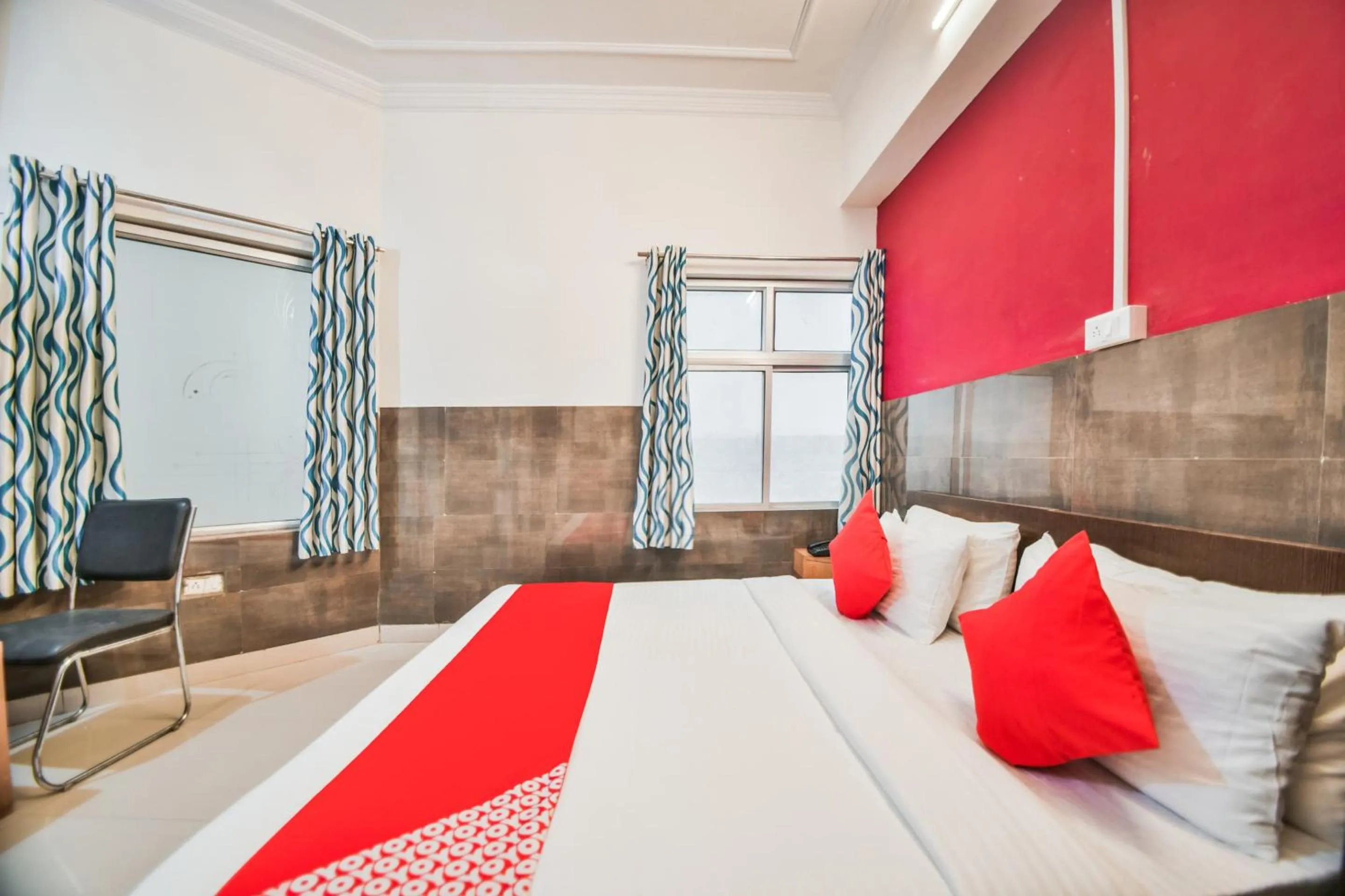 Bedroom in Hotel O King's Palace