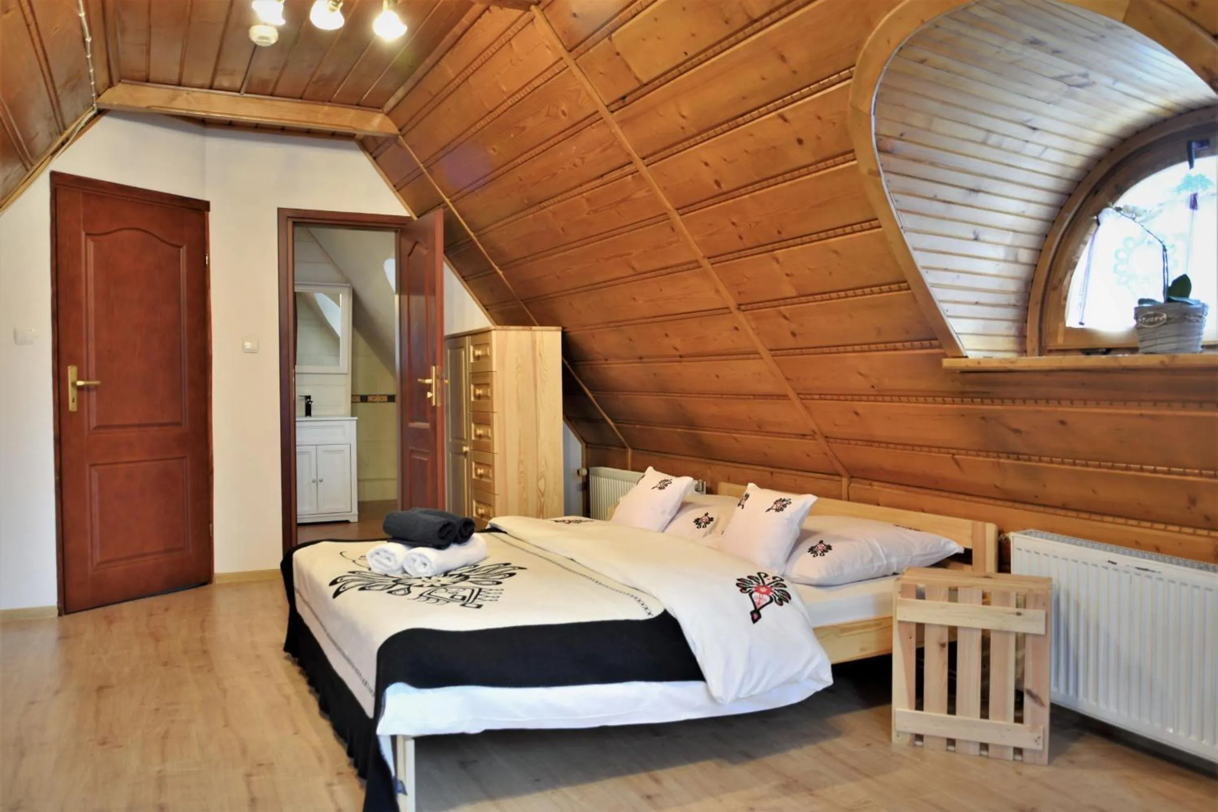 Bedroom, Bed in Czarna Willa