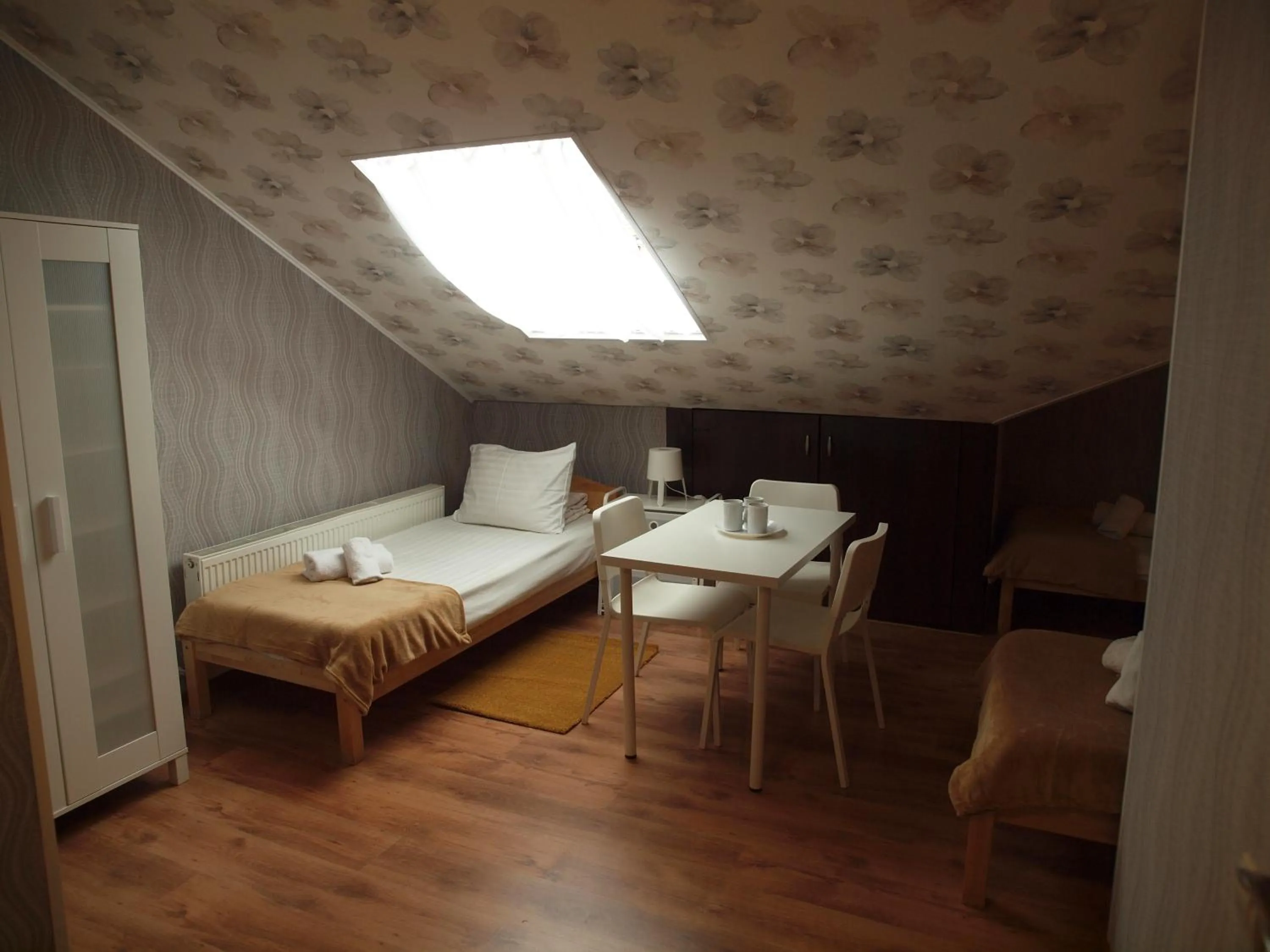 Photo of the whole room, Bed in City Westa Hotel