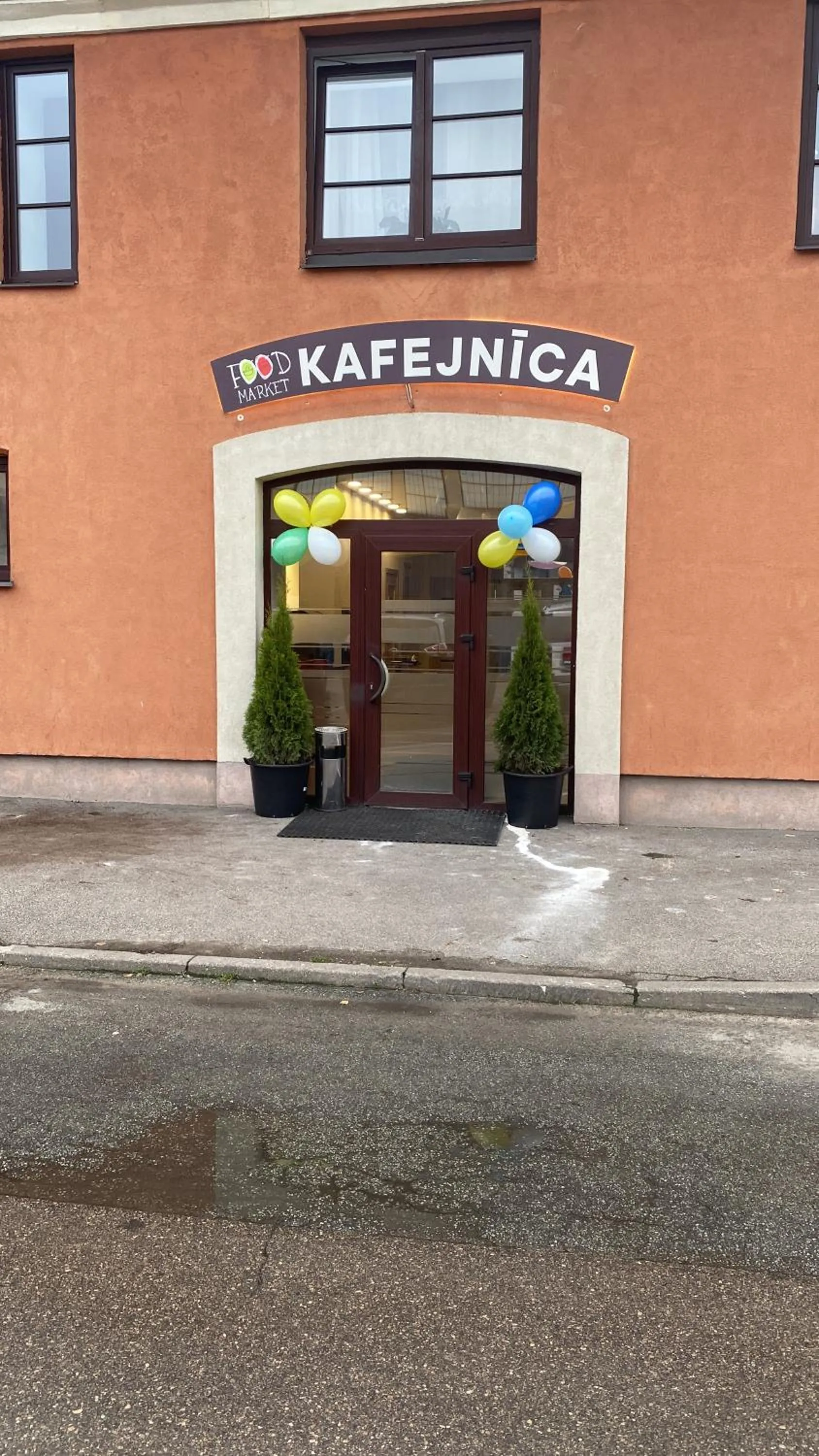 Lounge or bar in City Westa Hotel