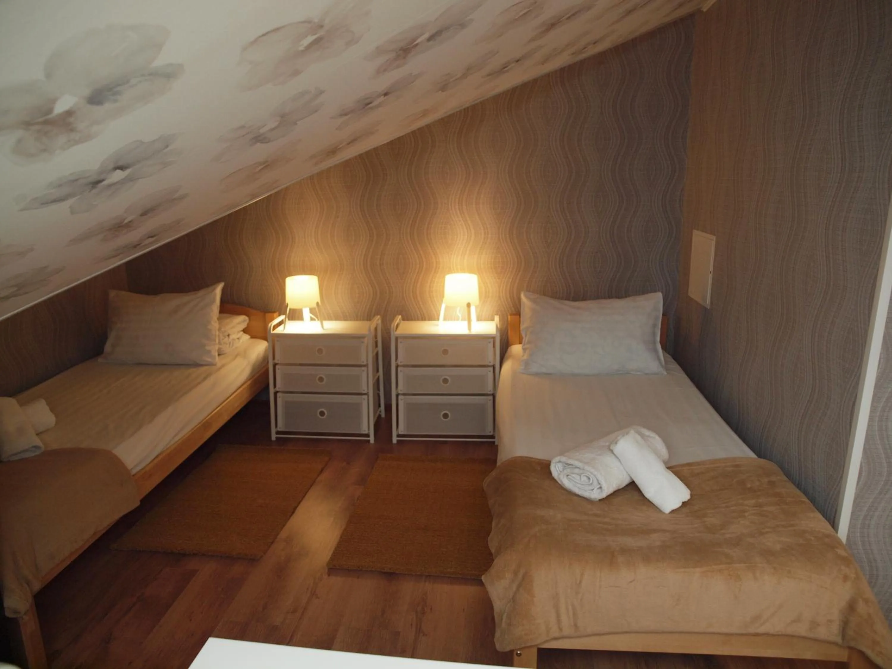 Photo of the whole room, Bed in City Westa Hotel