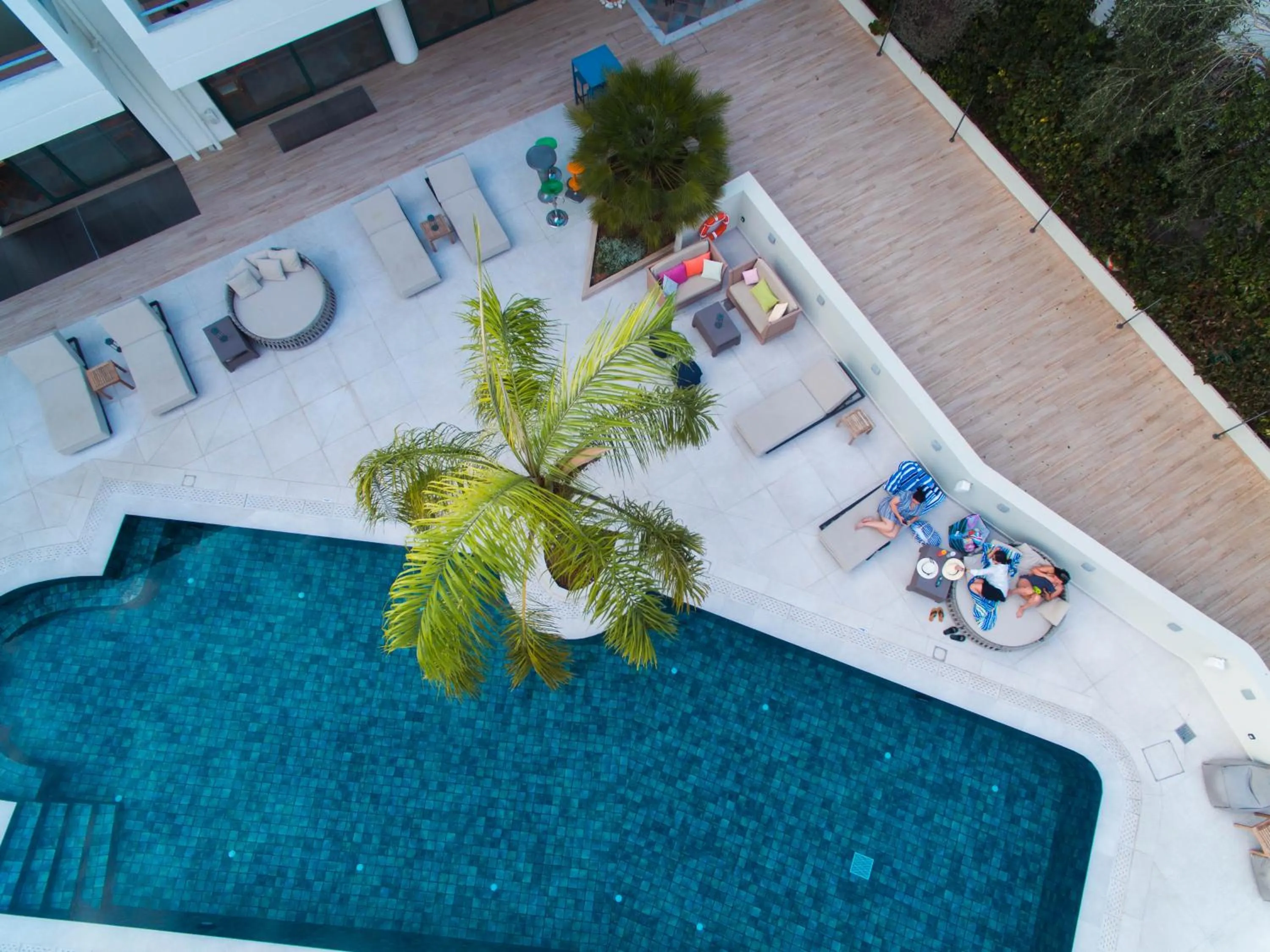 Property building in Flisvos Royal Hotel & Suites