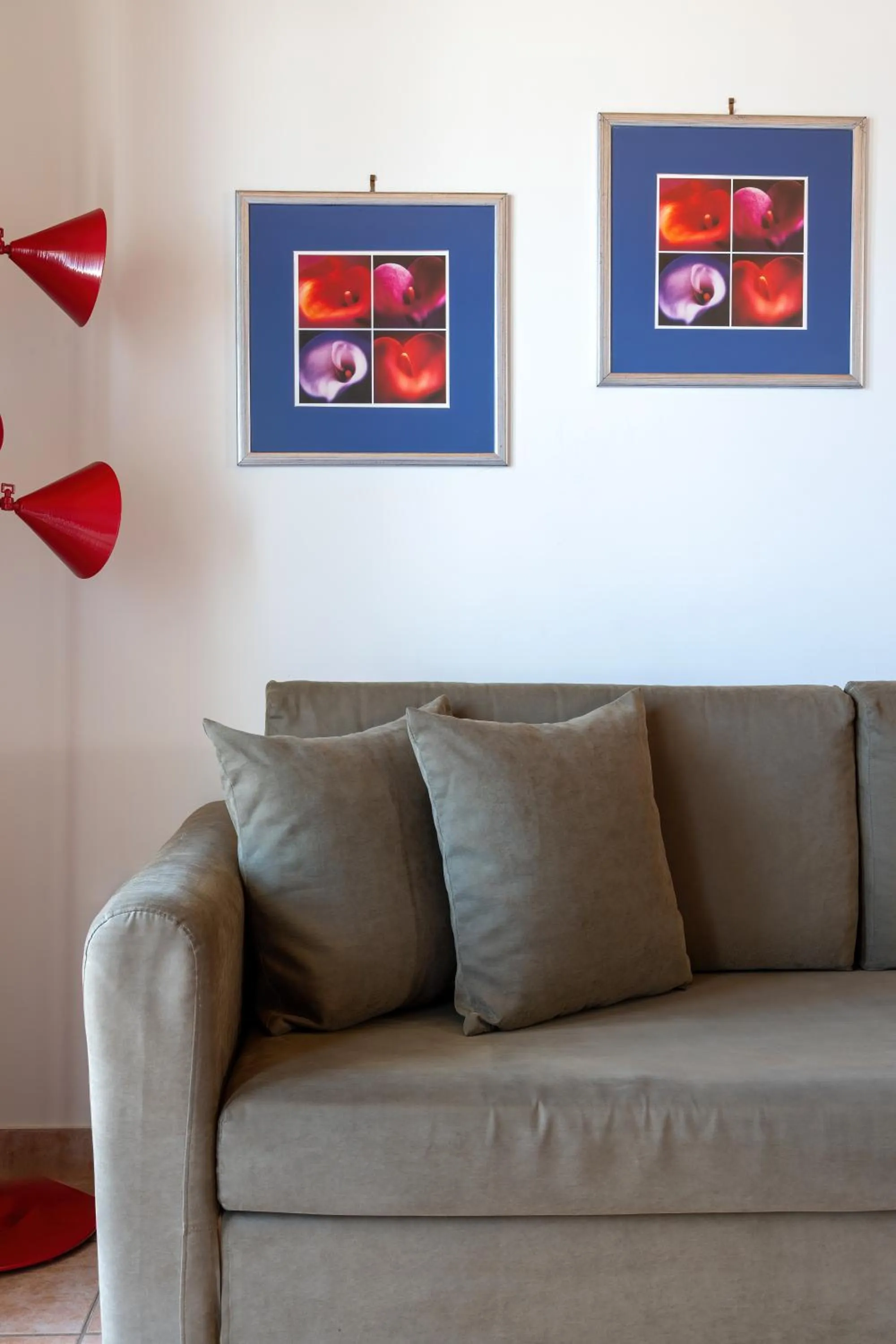 Decorative detail in Flisvos Royal Hotel & Suites