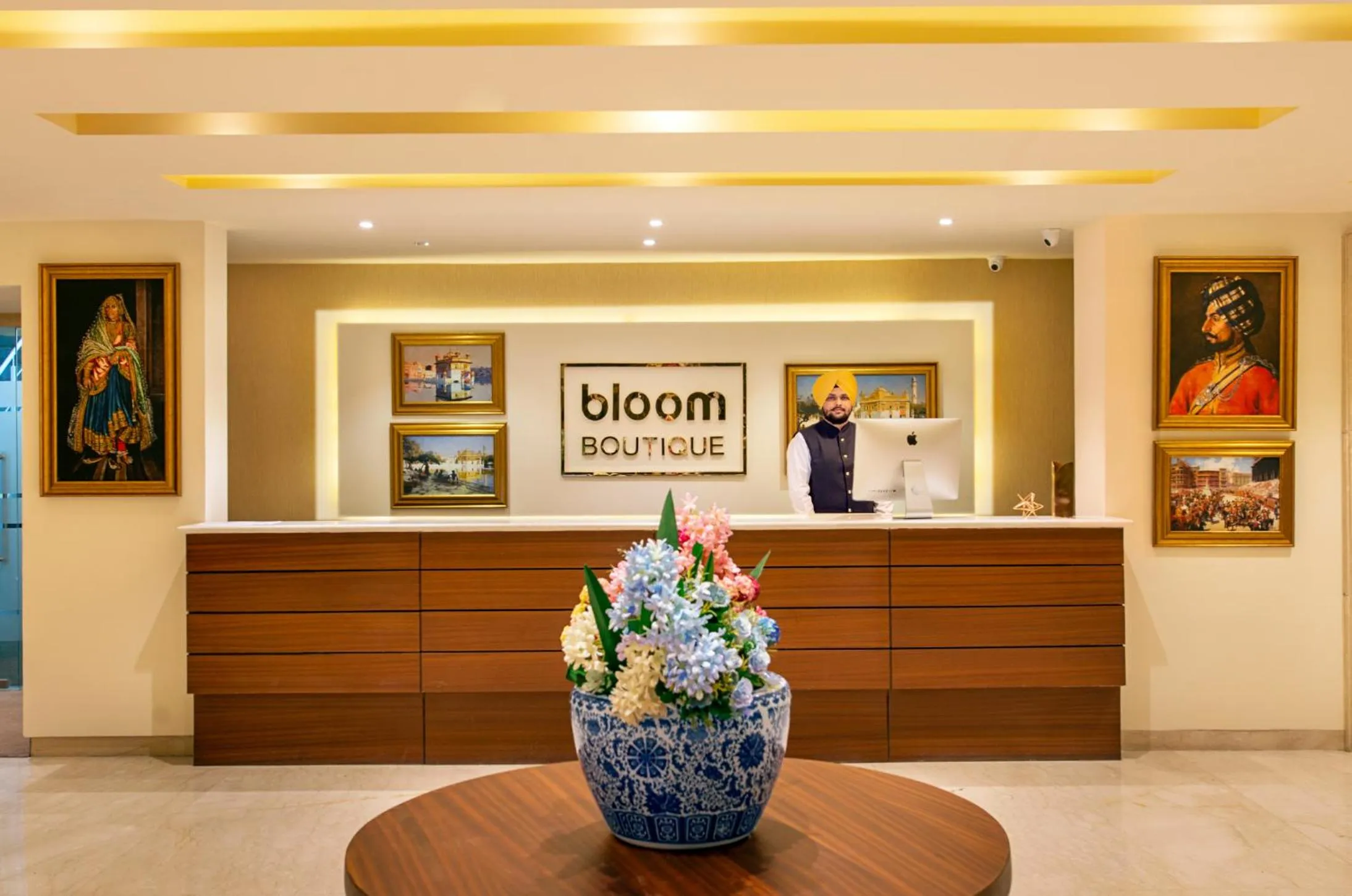 Lobby or reception in Bloom Boutique l Ranjit Avenue