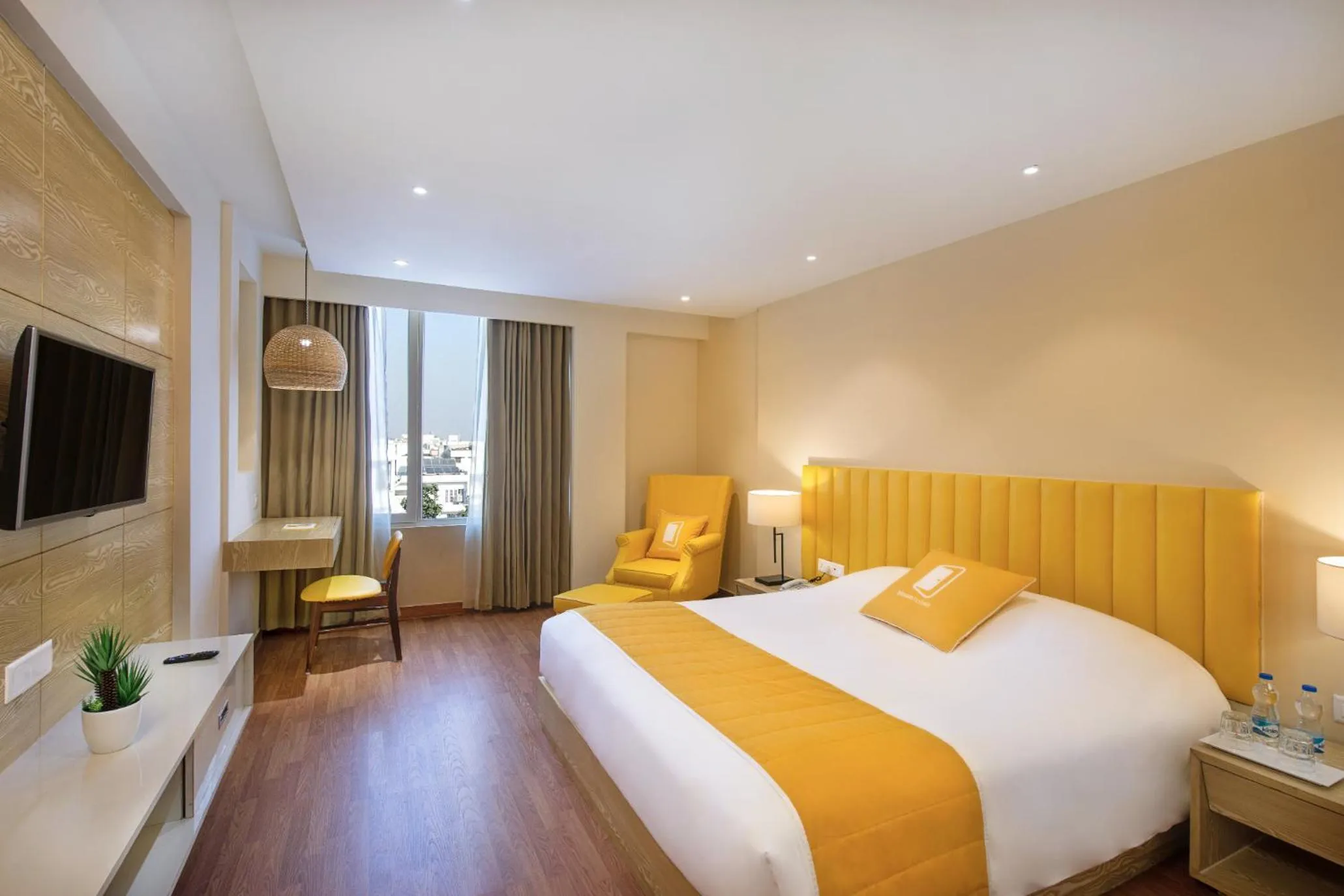 Bed in Bloom Boutique l Ranjit Avenue