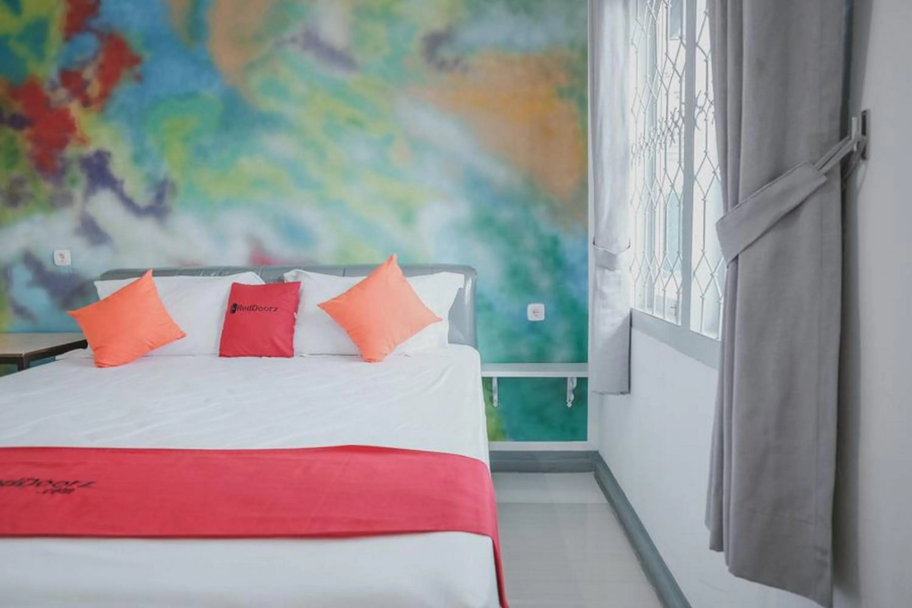 Bed in RedDoorz @ Beringin Jambi