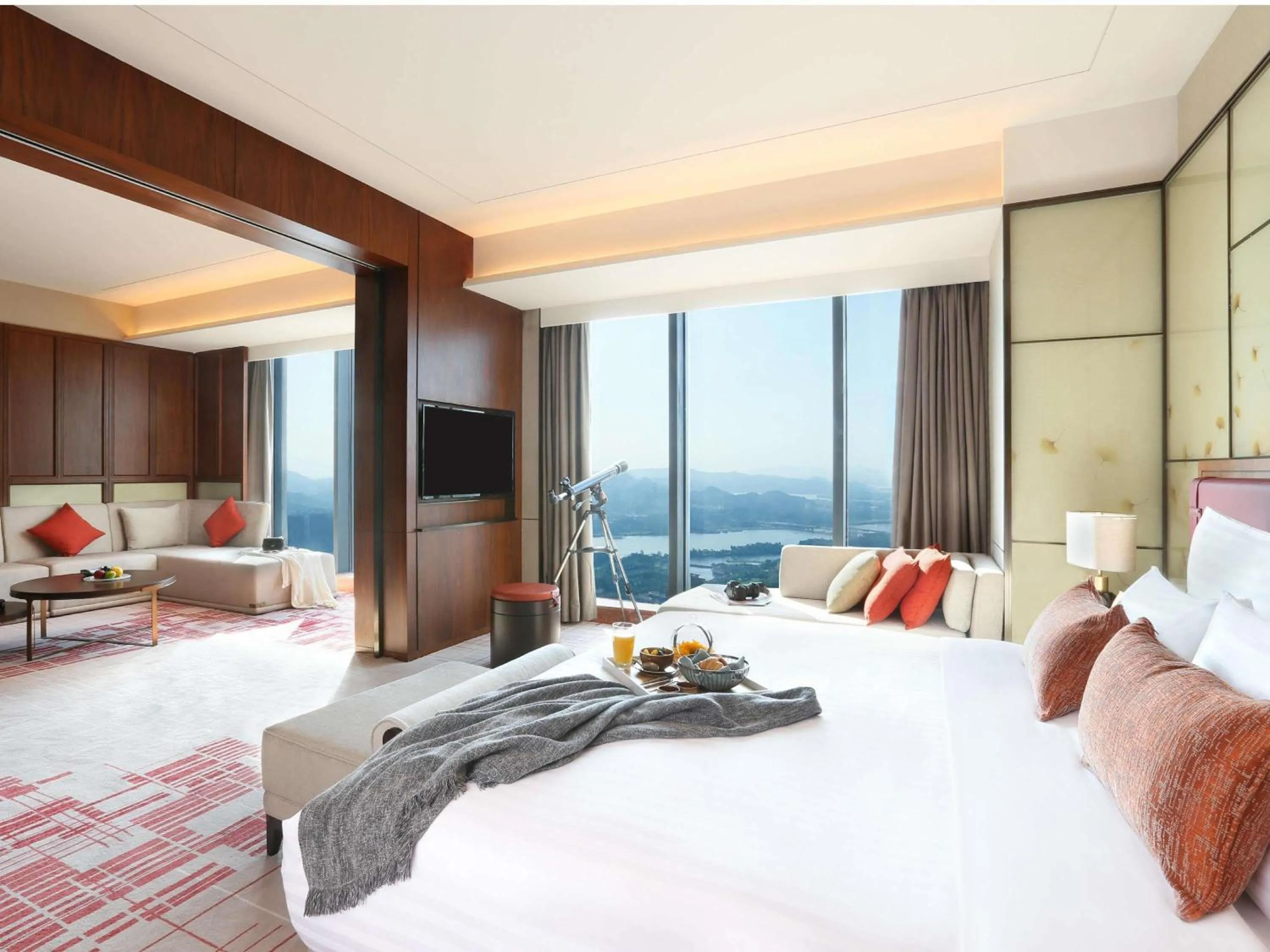 Bedroom, Bed in Pullman Huizhou Kaisa