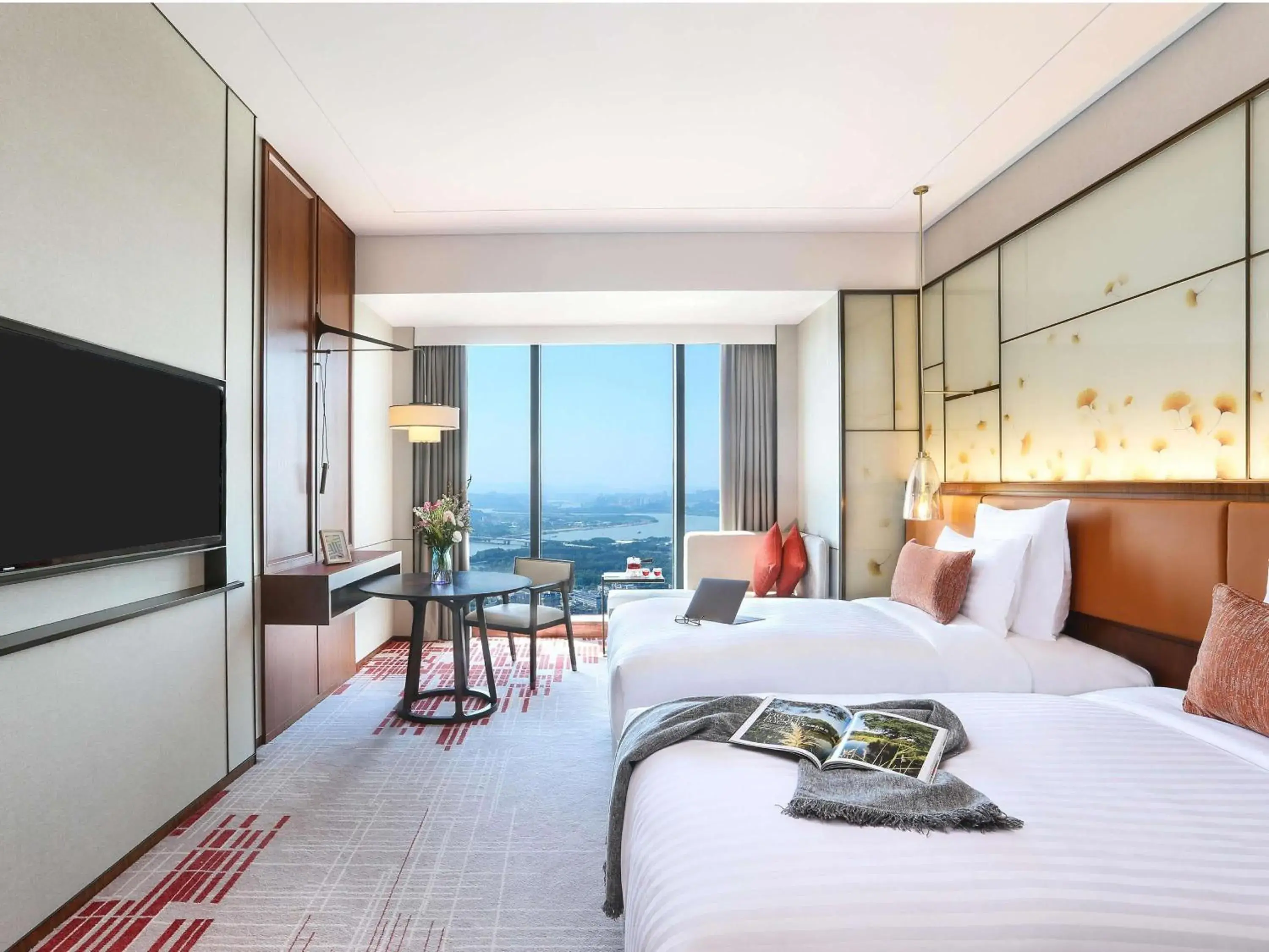 Premier Deluxe Twin Room with River View and Lounge Access - High Floor in Pullman Huizhou Kaisa Premier Deluxe Twin Room with River View and Lounge Access - High Floor in Pullman Huizhou Kaisa