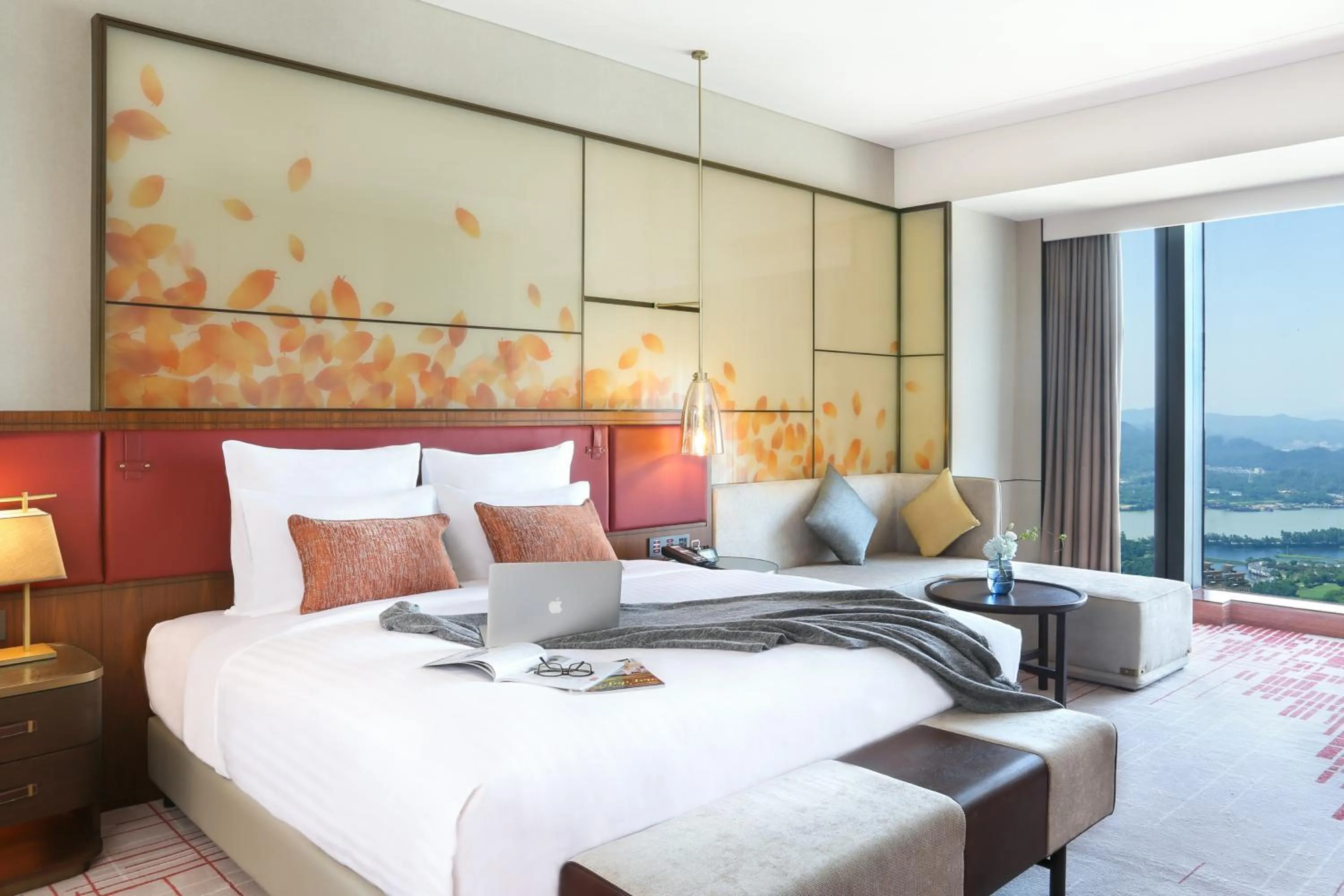 Bedroom, Bed in Pullman Huizhou Kaisa