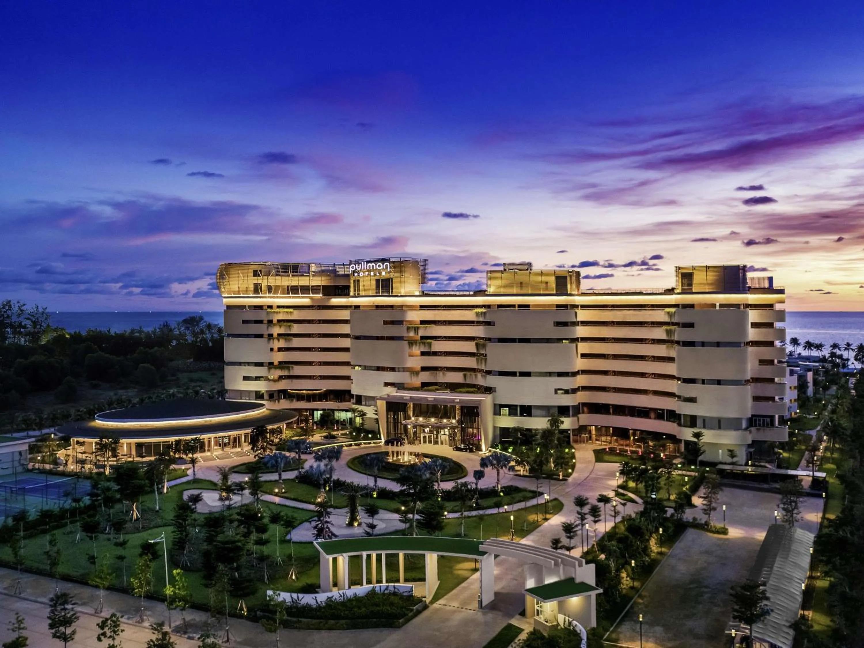 Property building in Pullman Phu Quoc Beach Resort