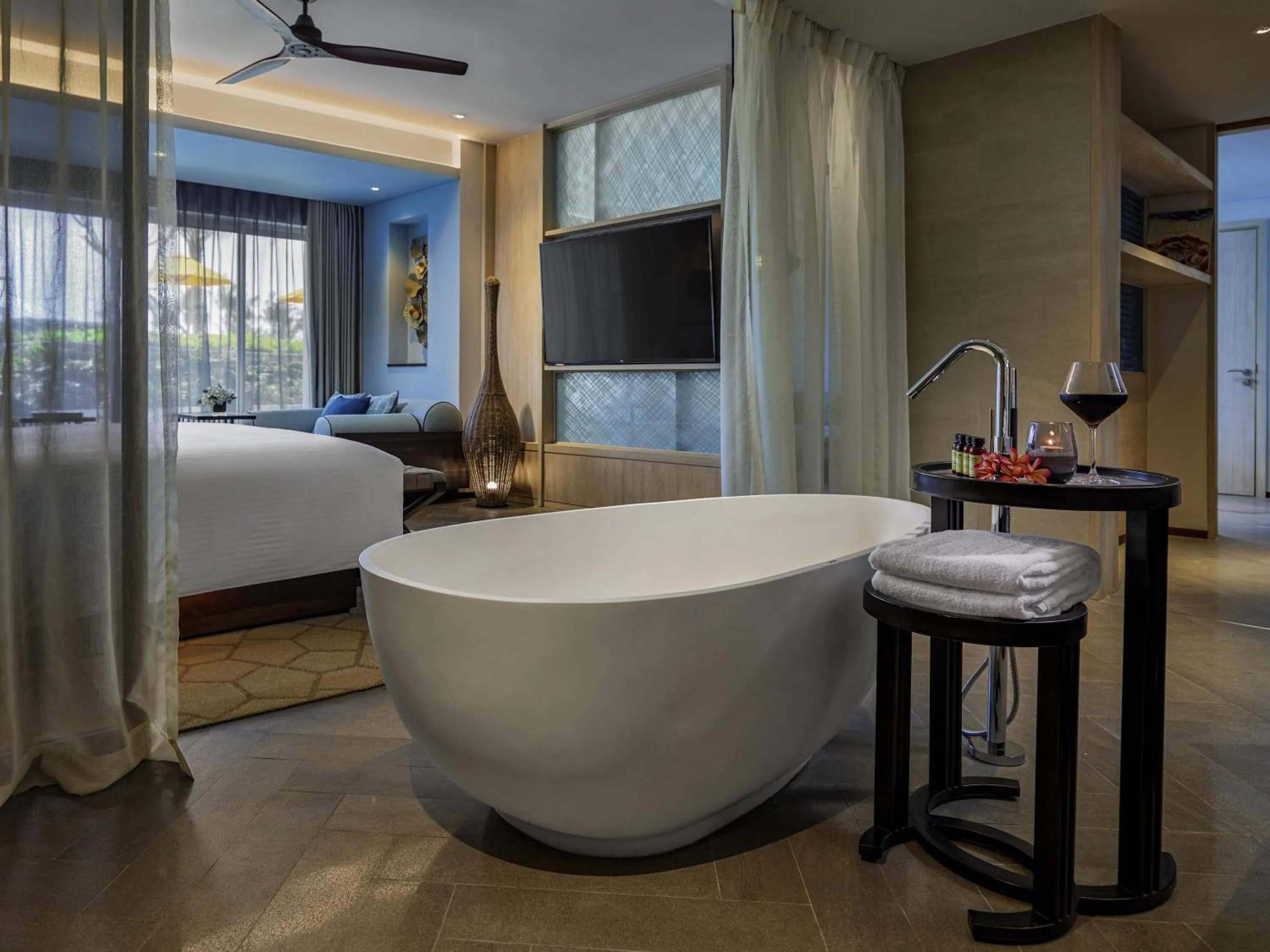 Bedroom, Bed in Pullman Phu Quoc Beach Resort