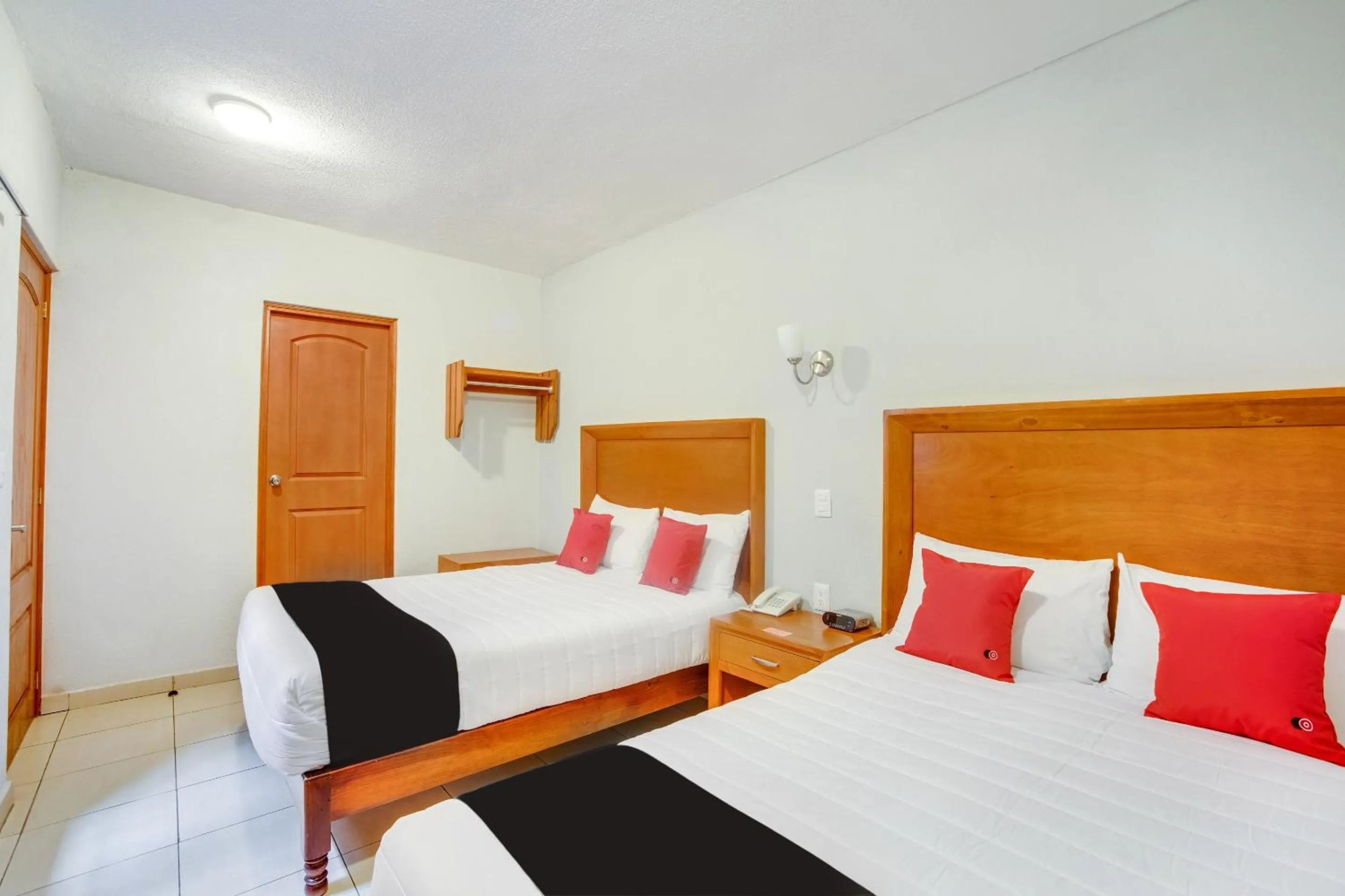 Bedroom, Bed in Hotel Patzcuaro