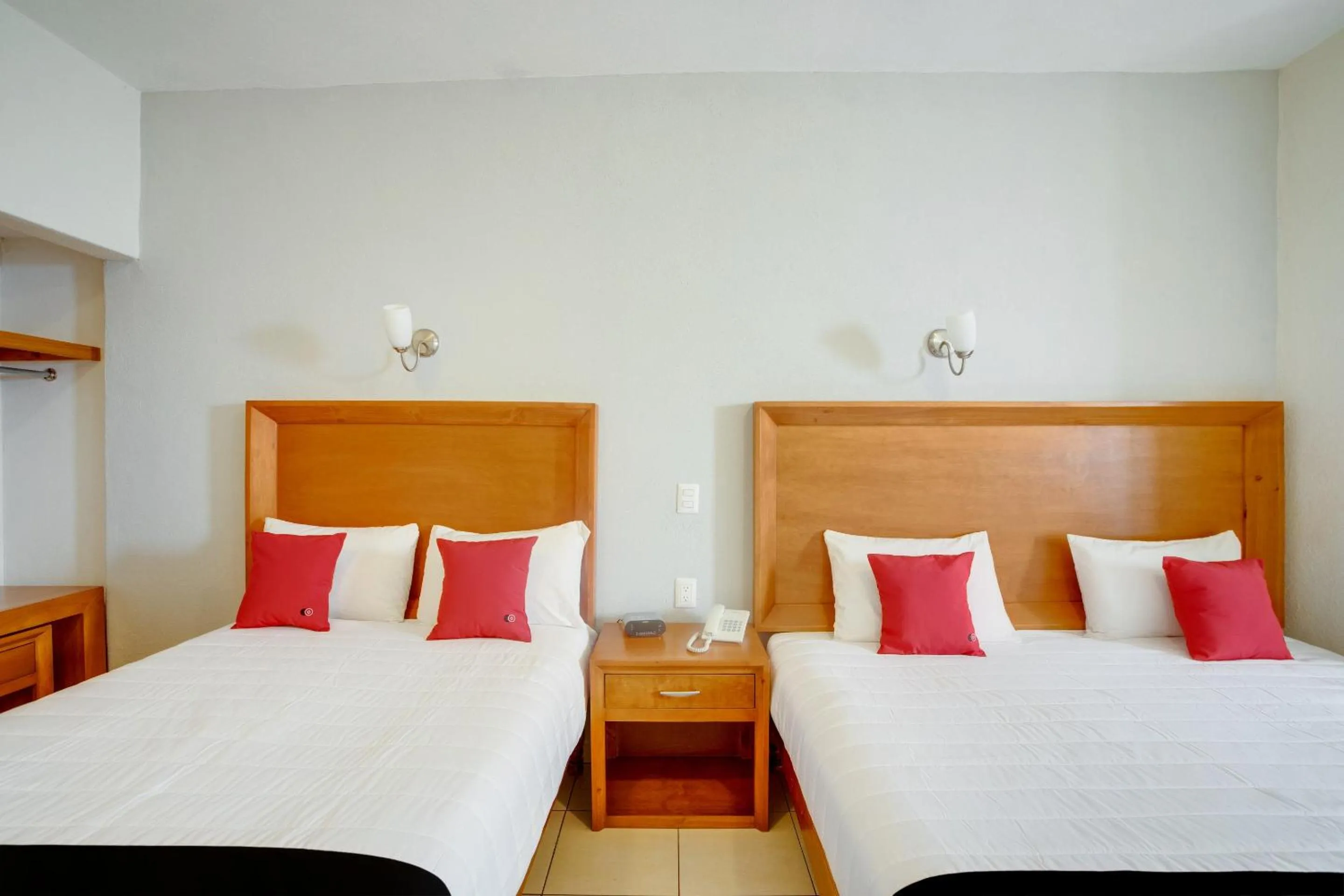 Bedroom, Bed in Hotel Patzcuaro