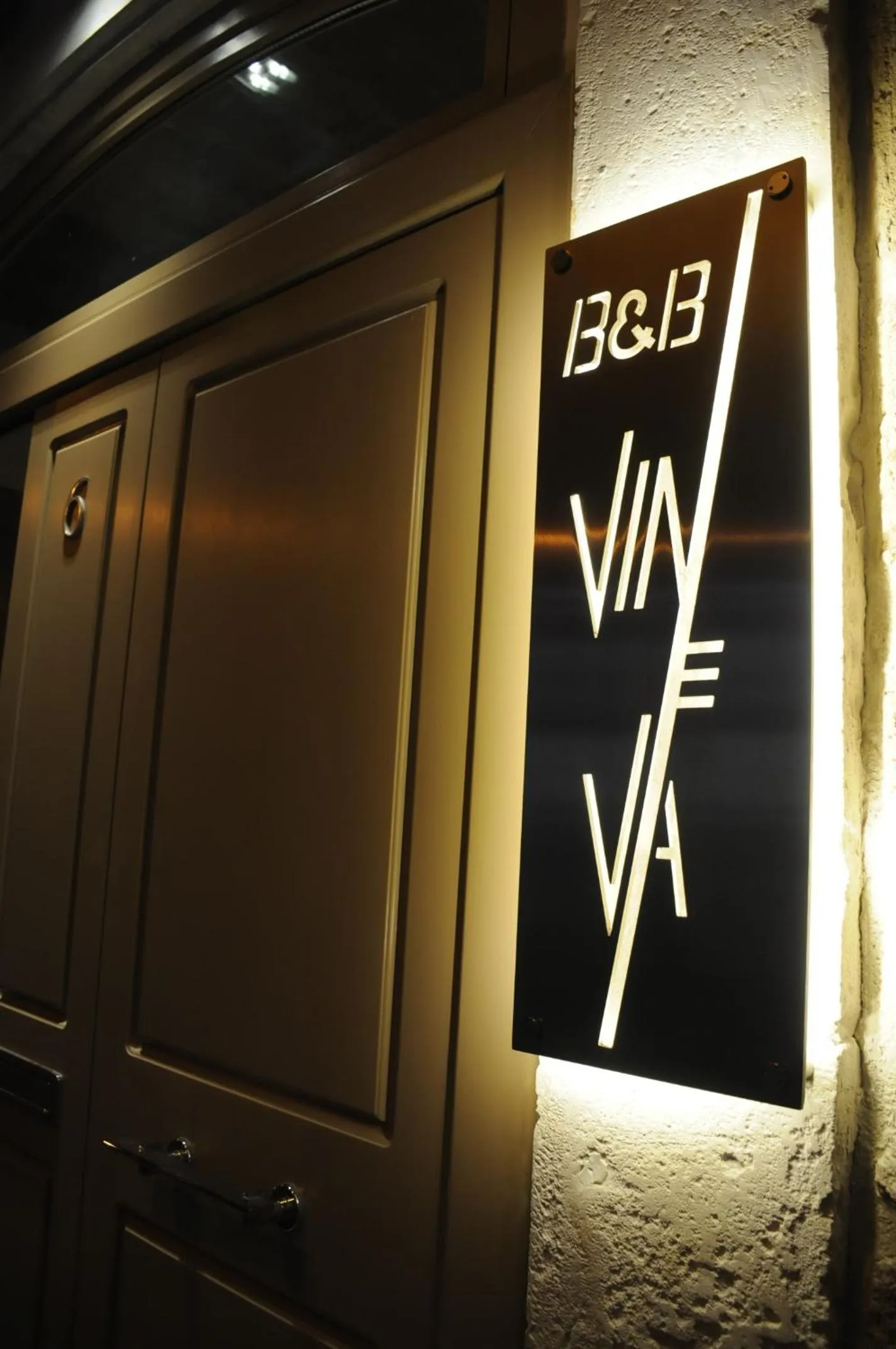 Property logo or sign in B&B Vin e Va