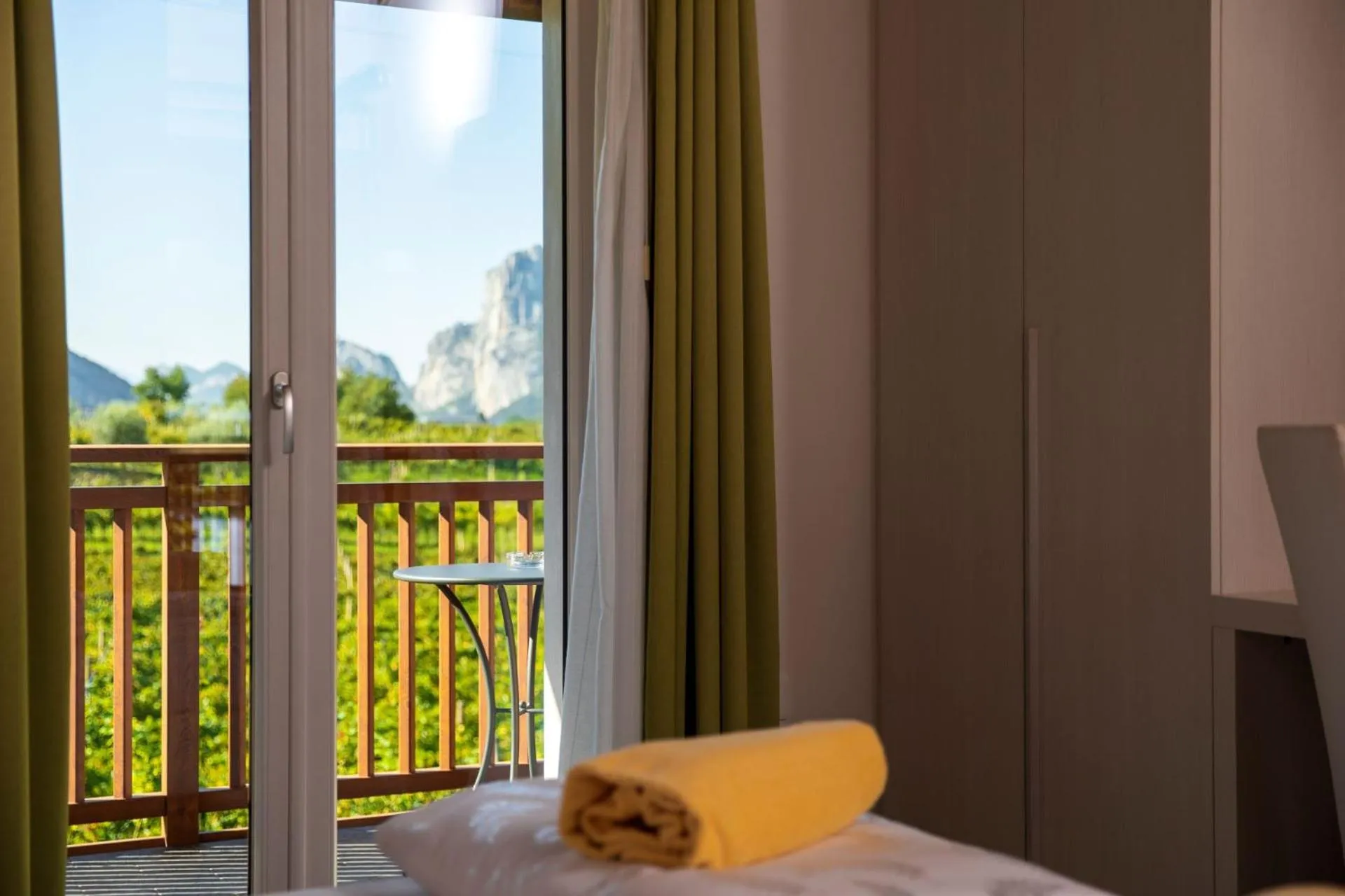 View (from property/room), Bed in Maso Agritur Santa Lucia