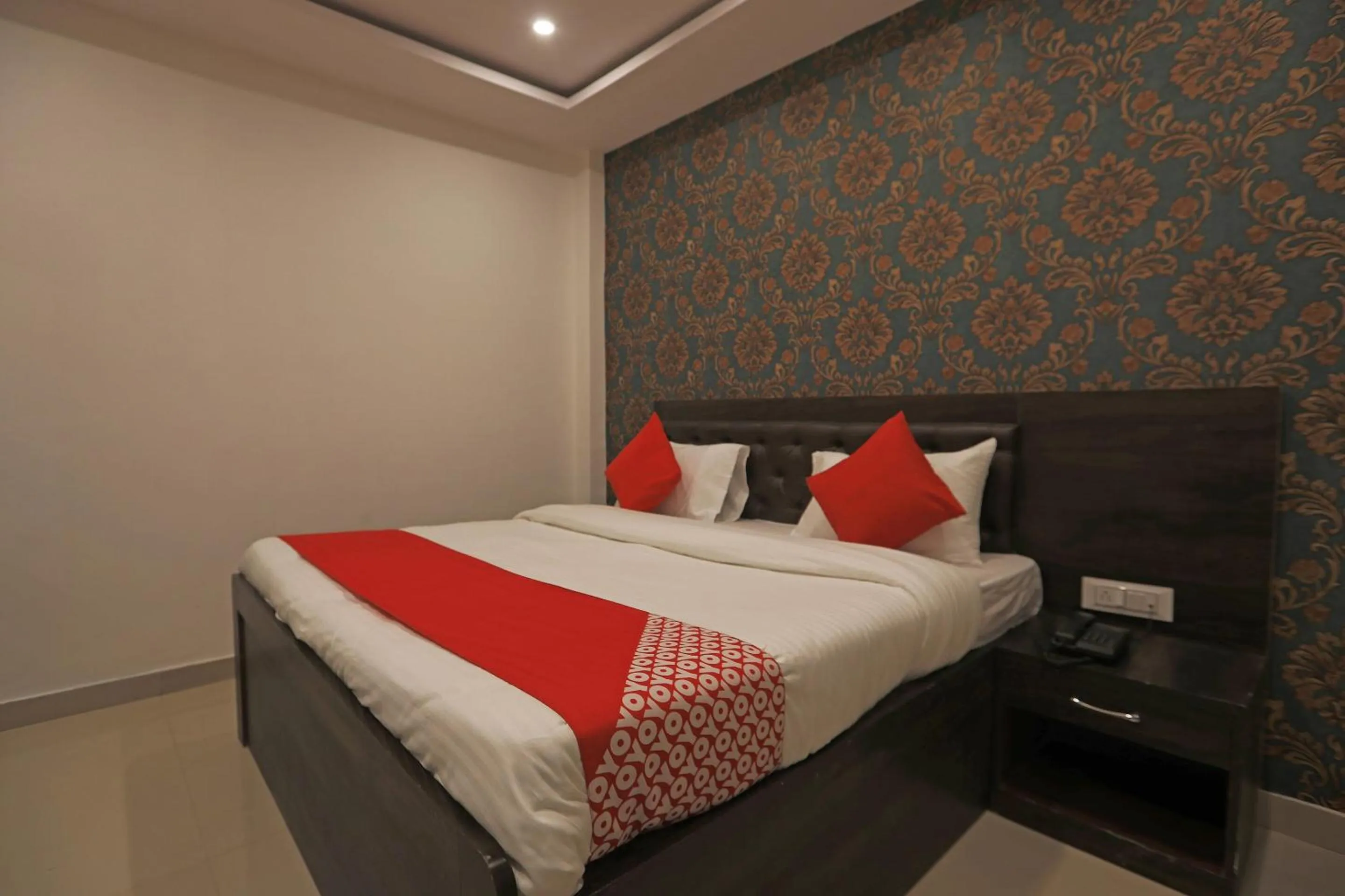 Bedroom in Hotel O City Residency