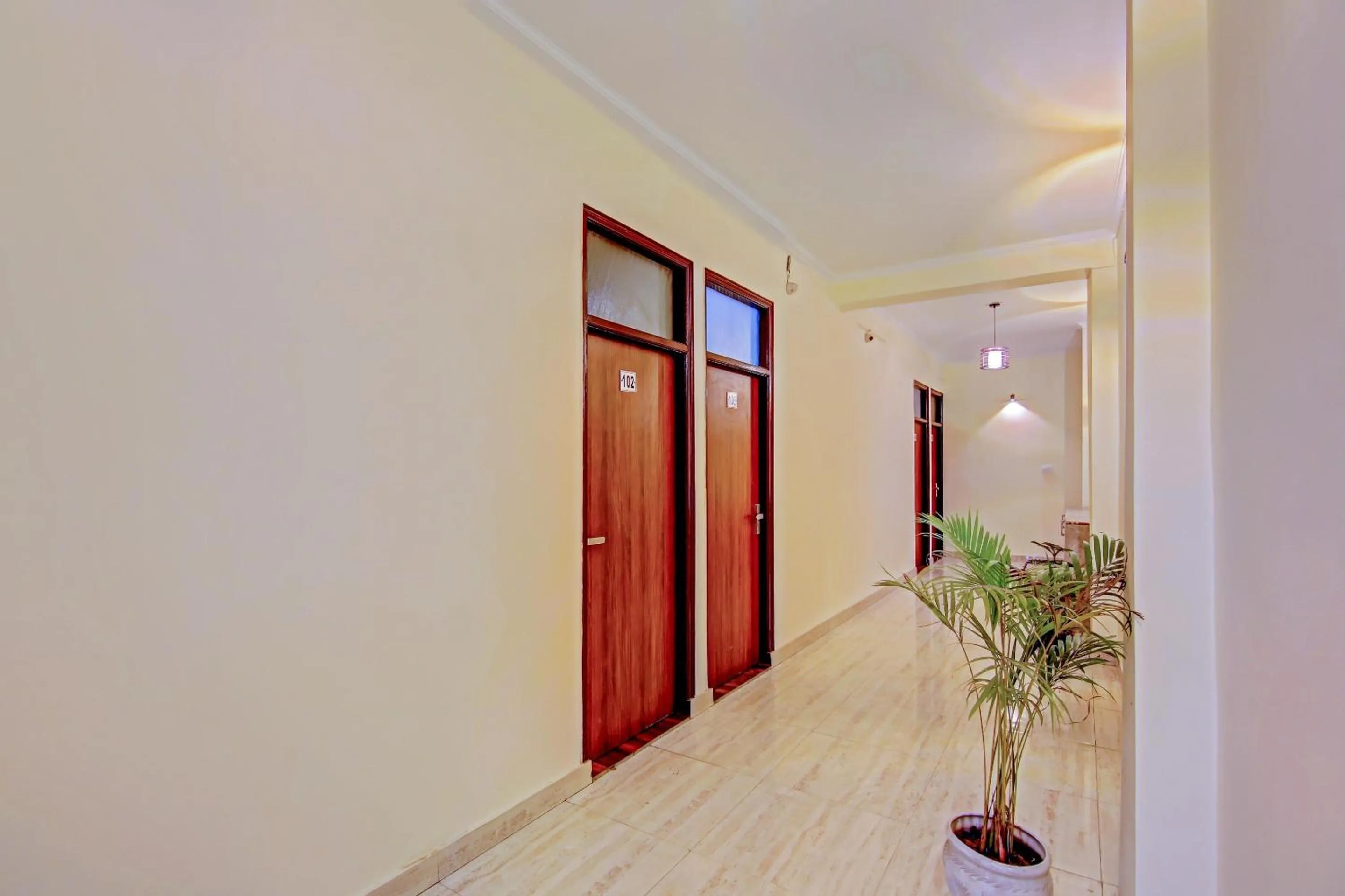 Lobby or reception in Hotel O SKY INN