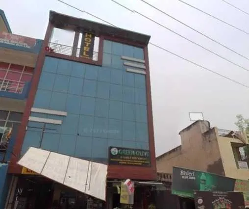 Facade/entrance in Hotel O SKY INN