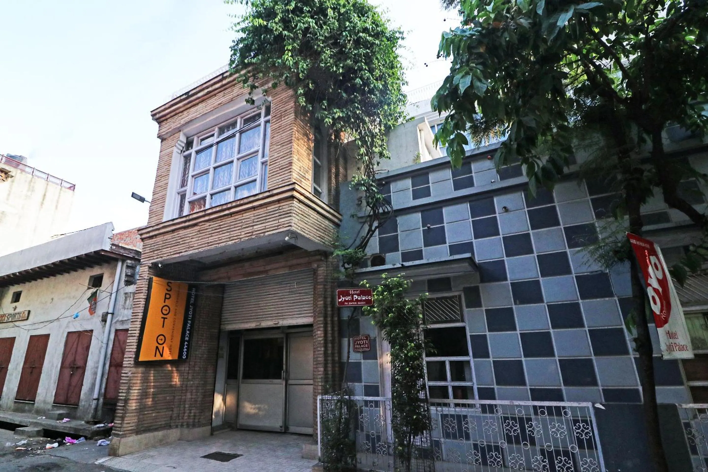 Hotel O Jyoti Palace