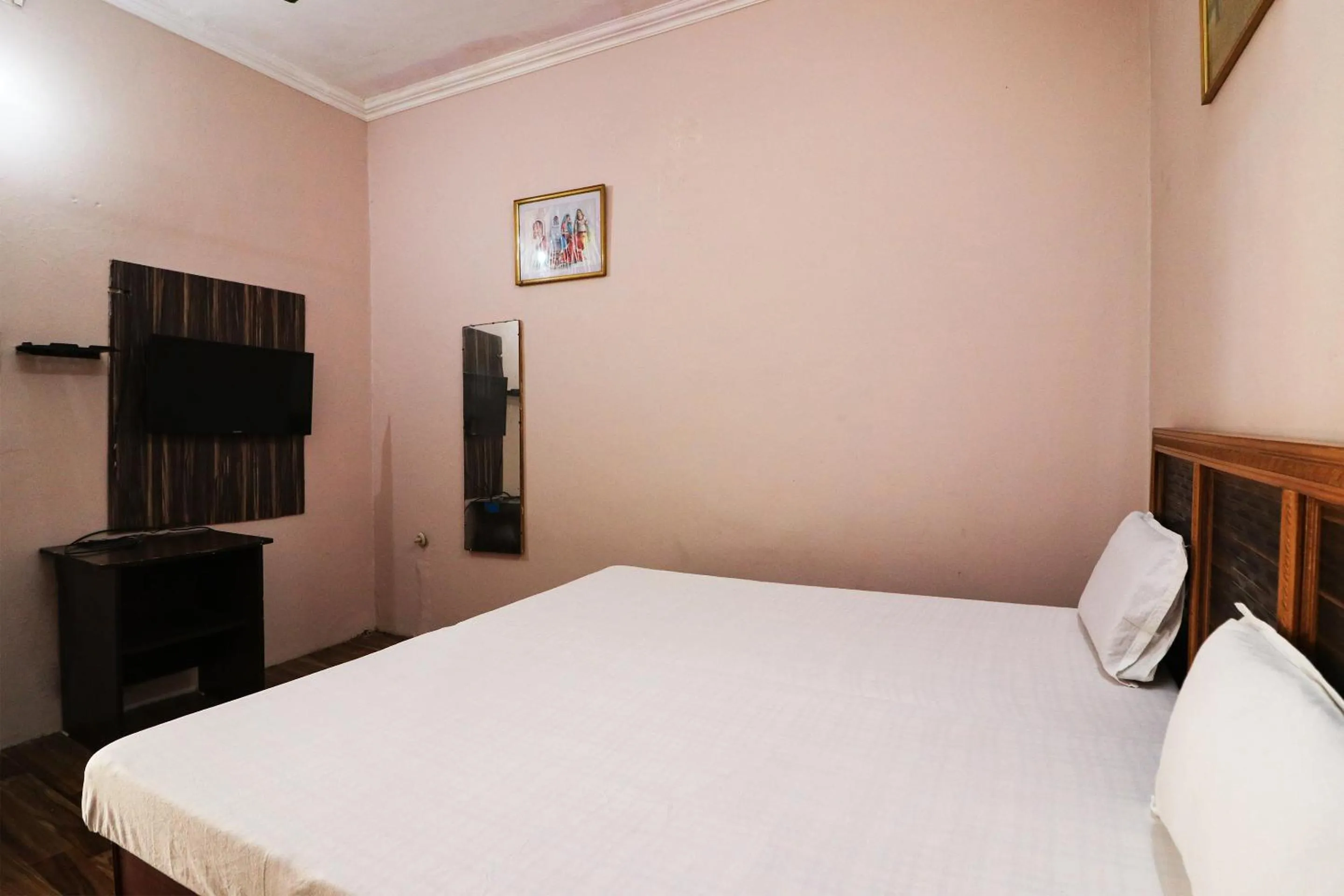 Facade/entrance in Hotel O Jyoti Palace