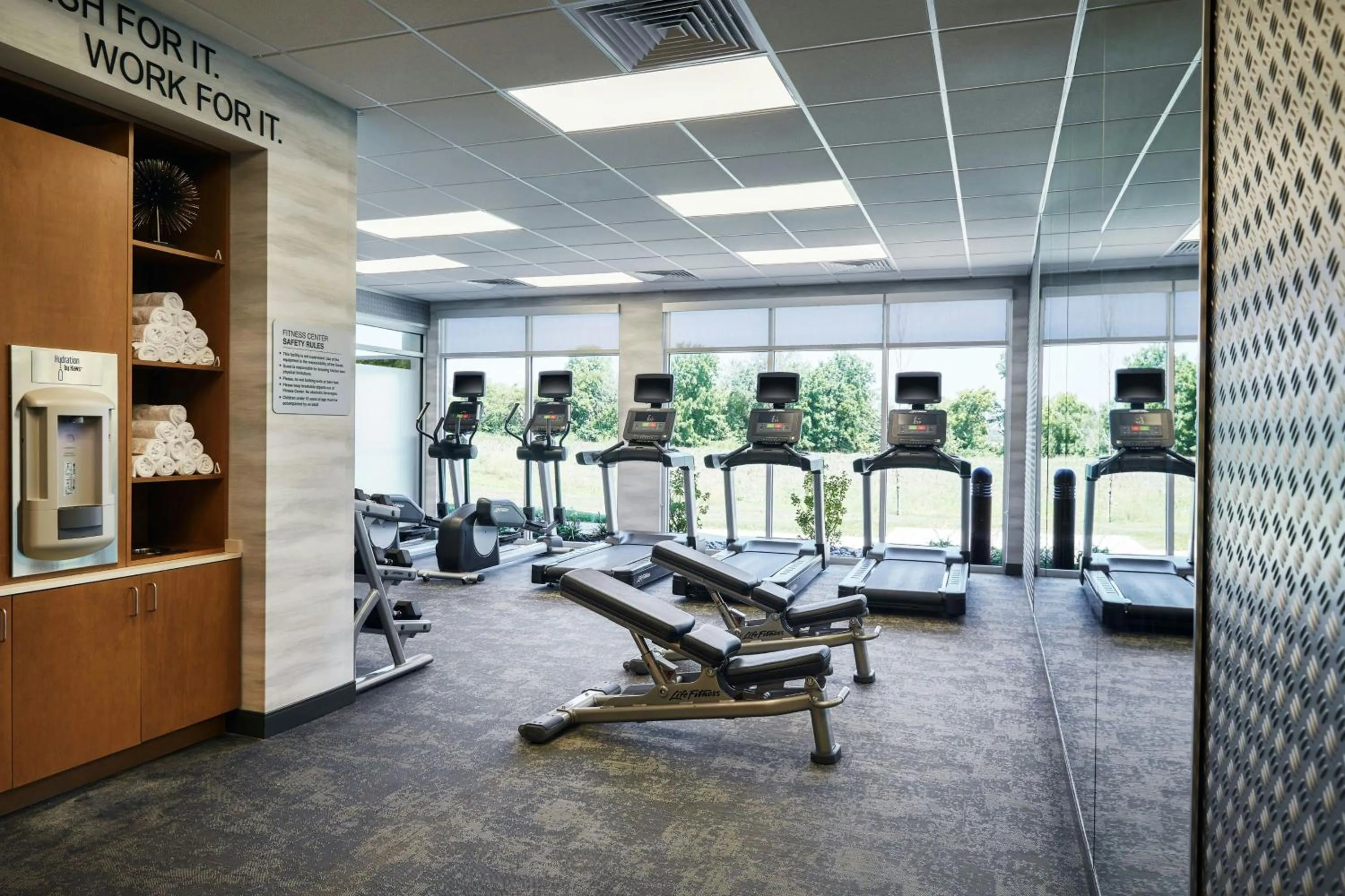 Fitness centre/facilities in Fairfield Inn & Suites by Marriott Kansas City Belton