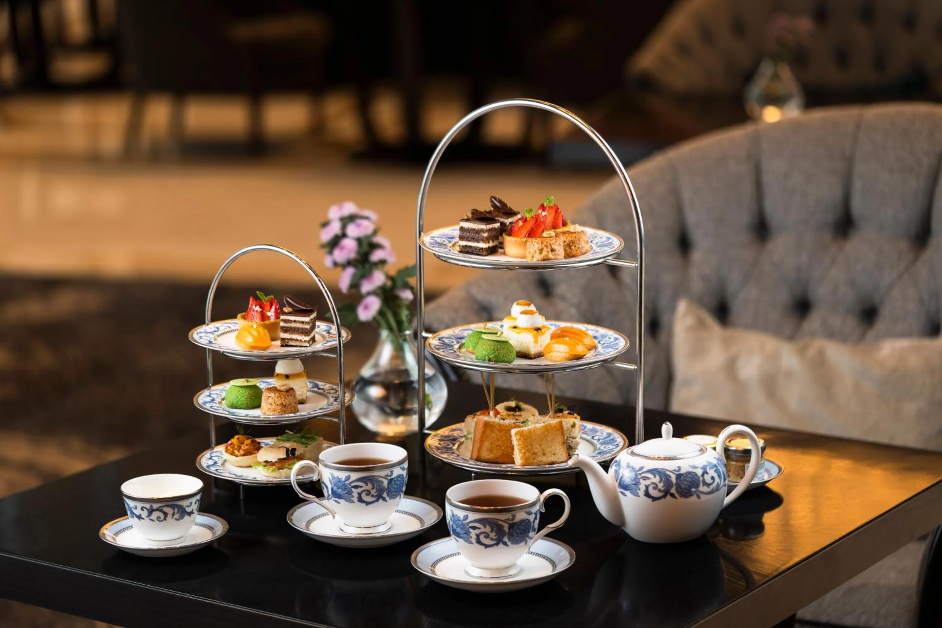 Lounge or bar in The Ritz-Carlton, Pune