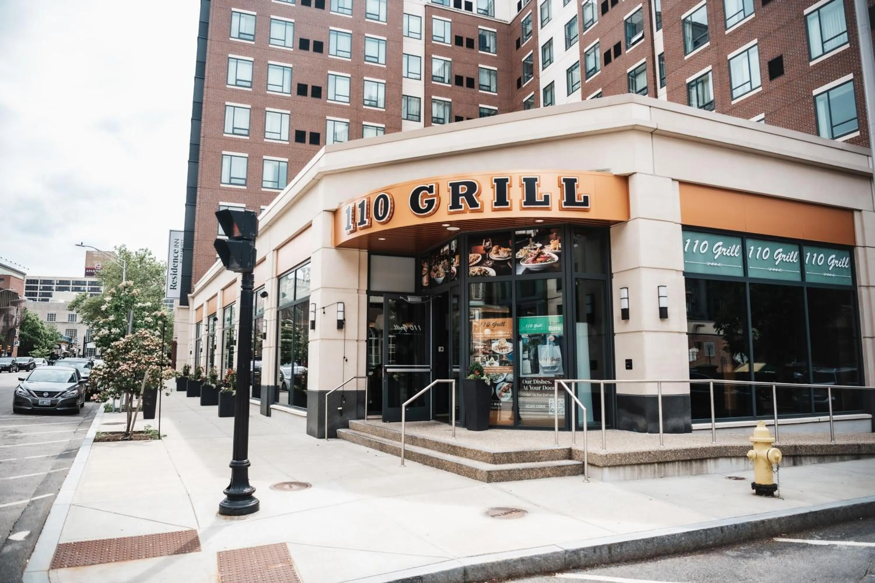 Restaurant/places to eat in Residence Inn Providence Downtown