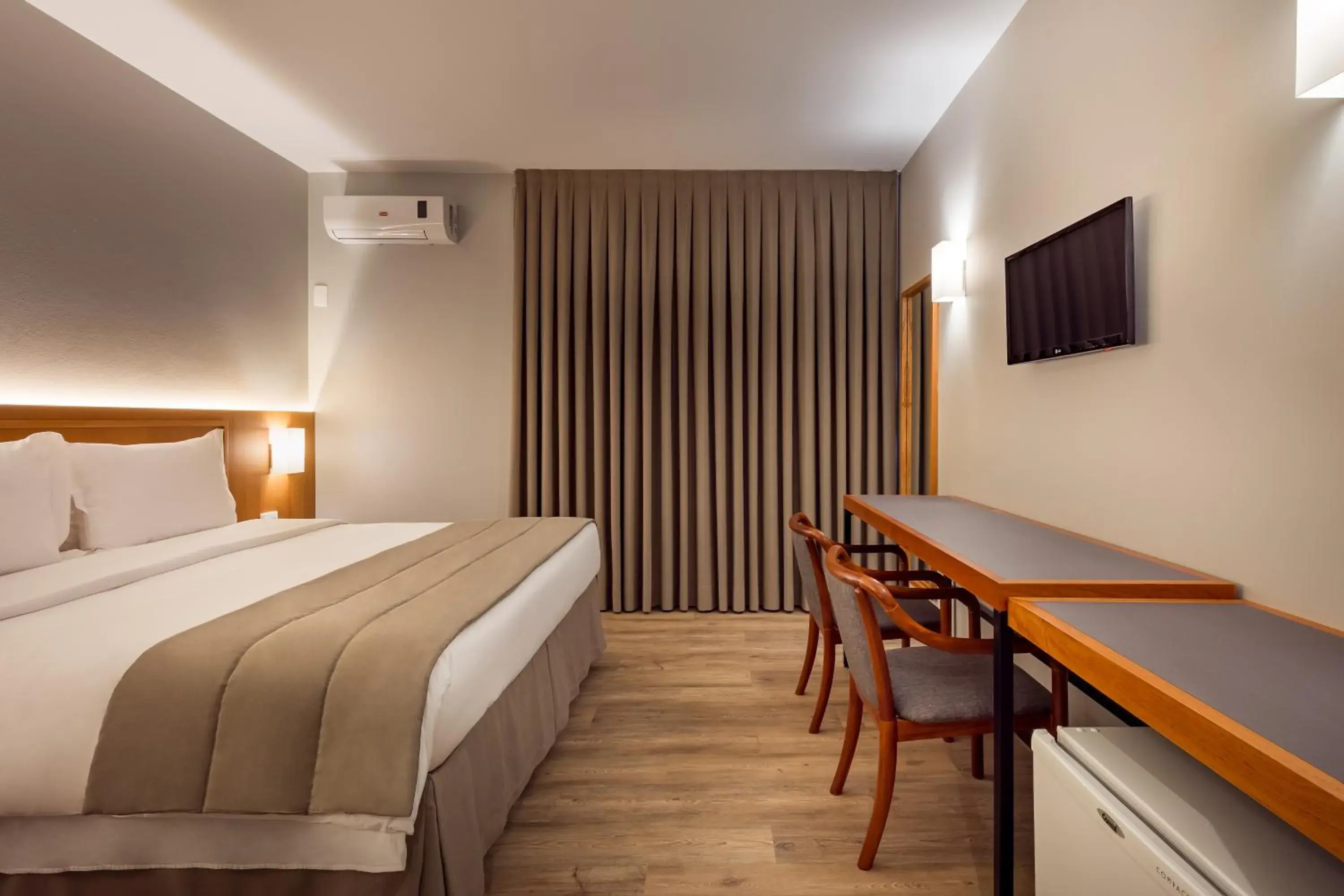 Double or Twin Room - single occupancy in Monthez Hotel & Eventos Double or Twin Room - single occupancy in Monthez Hotel & Eventos