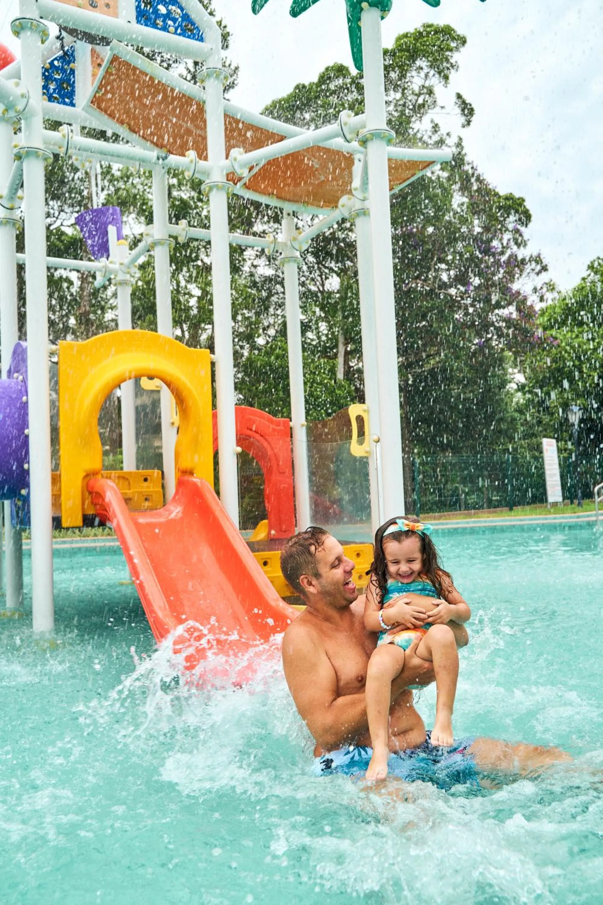 People in Monthez Hotel & Eventos