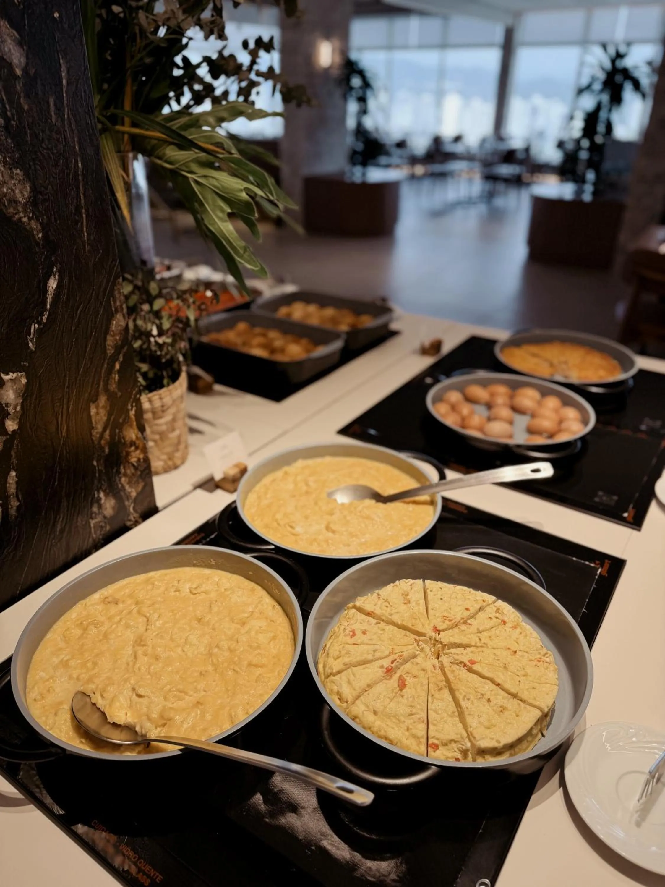 Breakfast in Monthez Hotel & Eventos