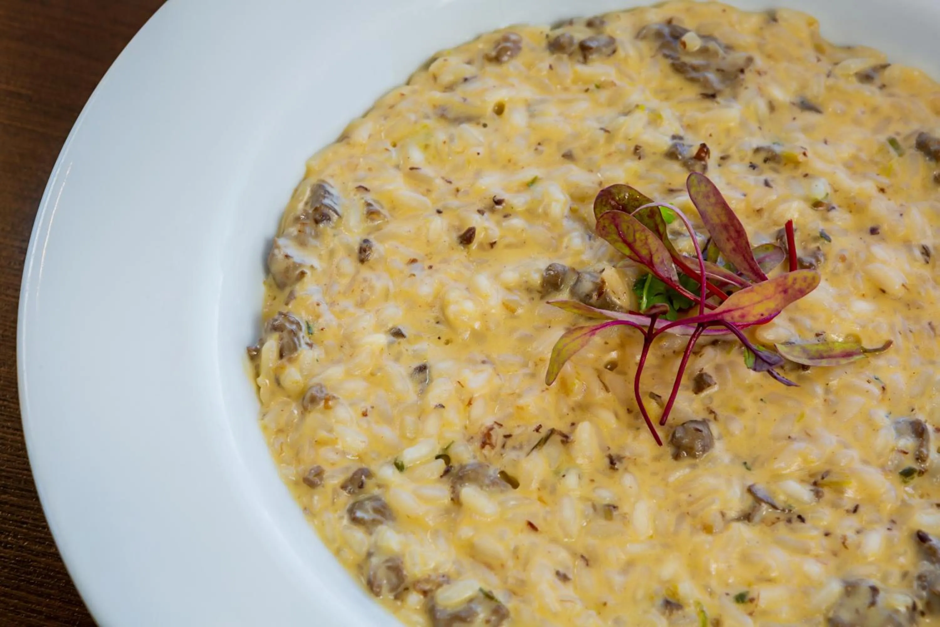 Restaurant/places to eat in Monthez Hotel & Eventos