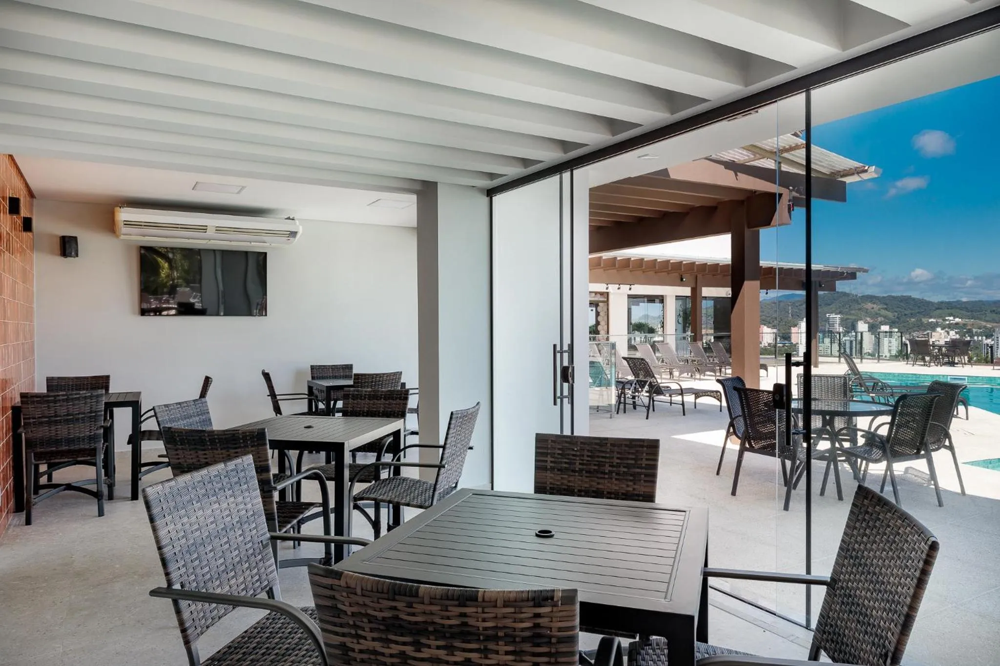 Lounge or bar in Monthez Hotel & Eventos