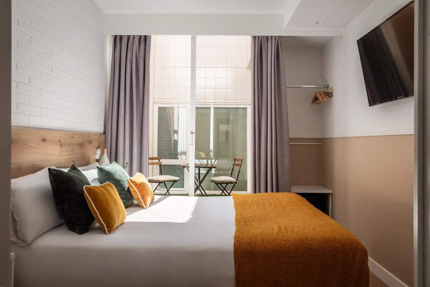 Bedroom, Bed in BYPILLOW House