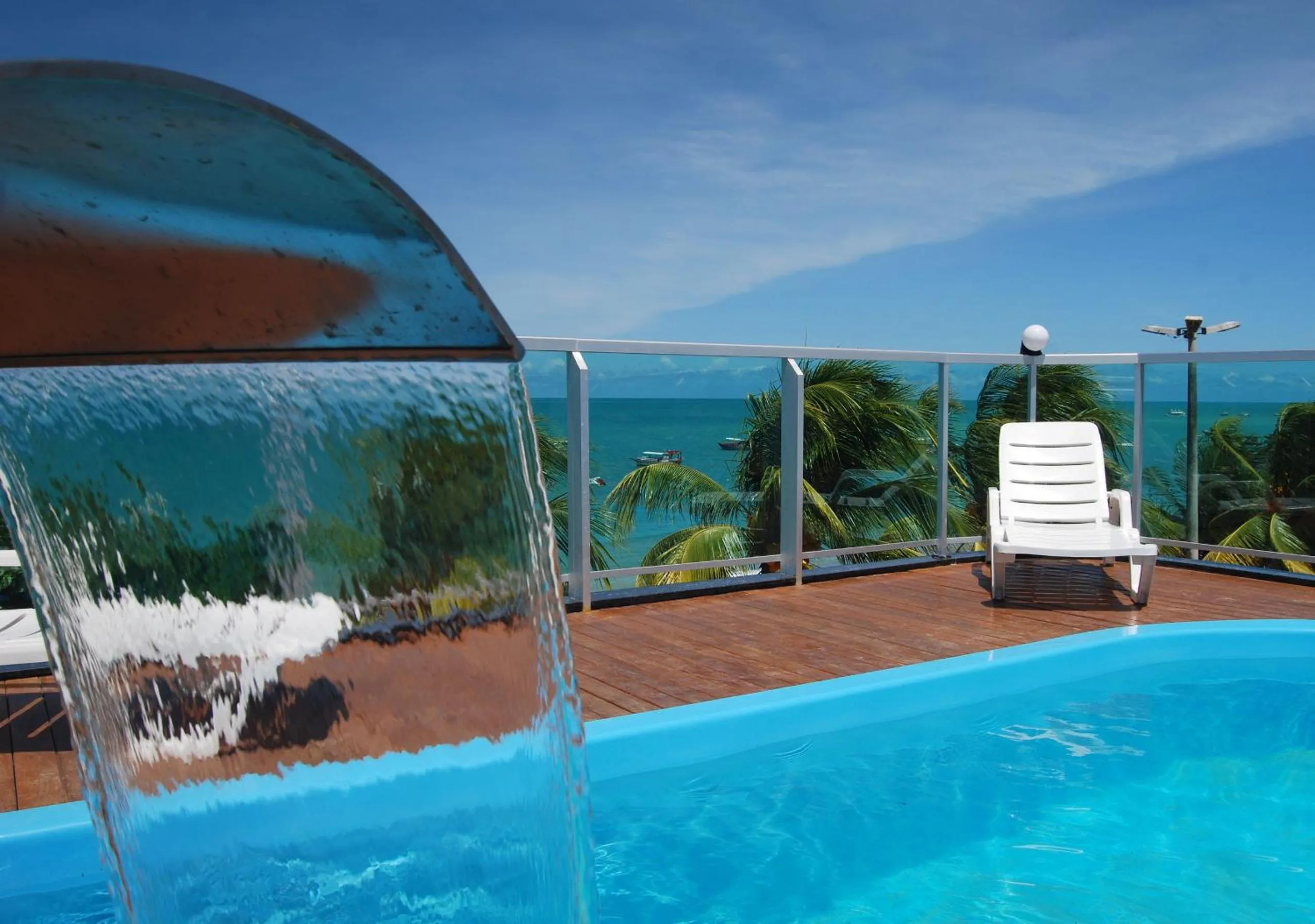 Swimming pool in Pousada Orla dos Corais