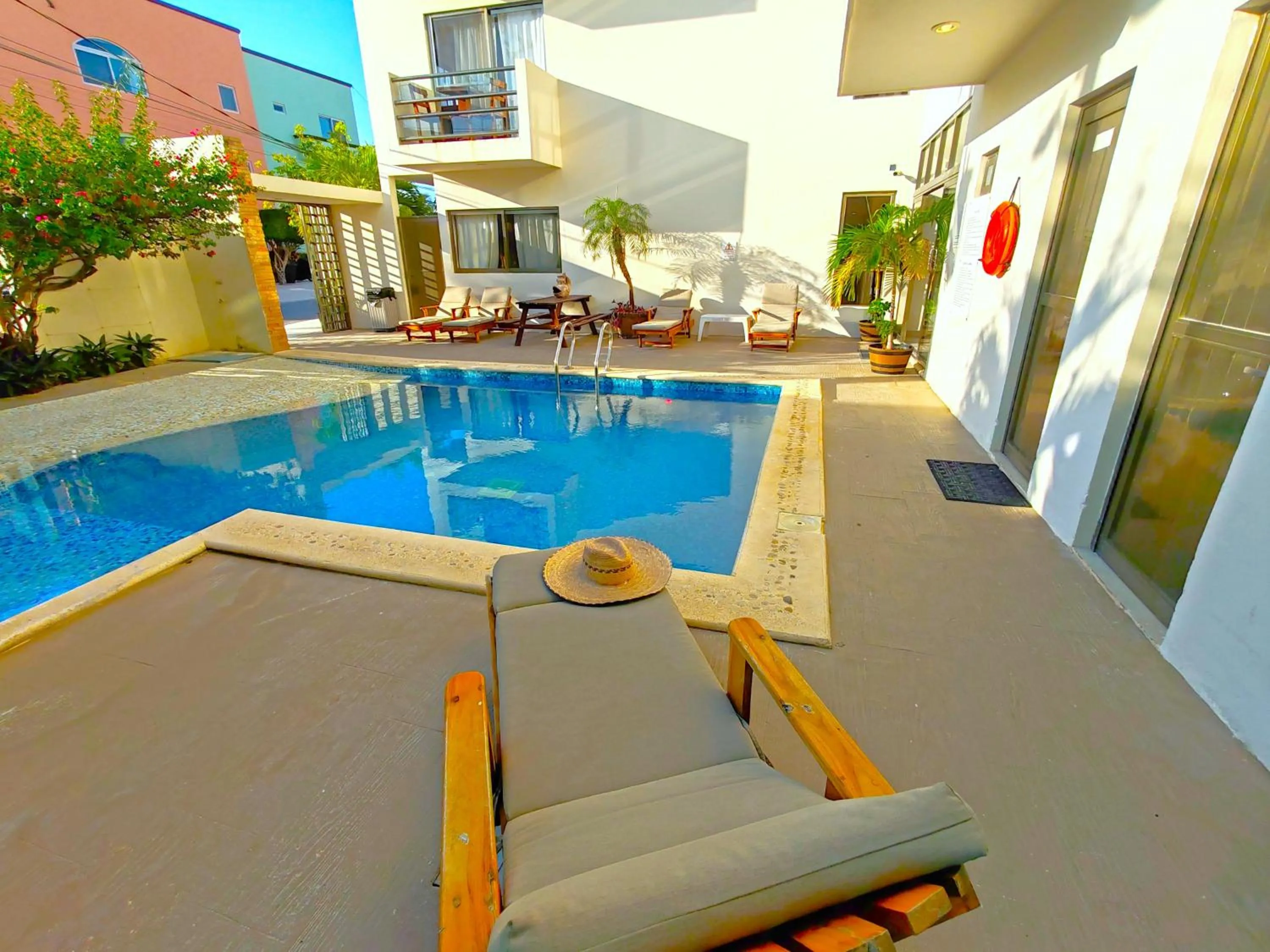 Swimming pool in Arrecifes Suites