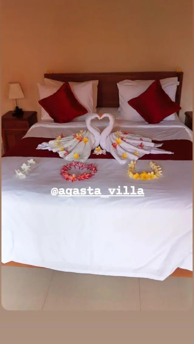 Bed in Agasta Villa