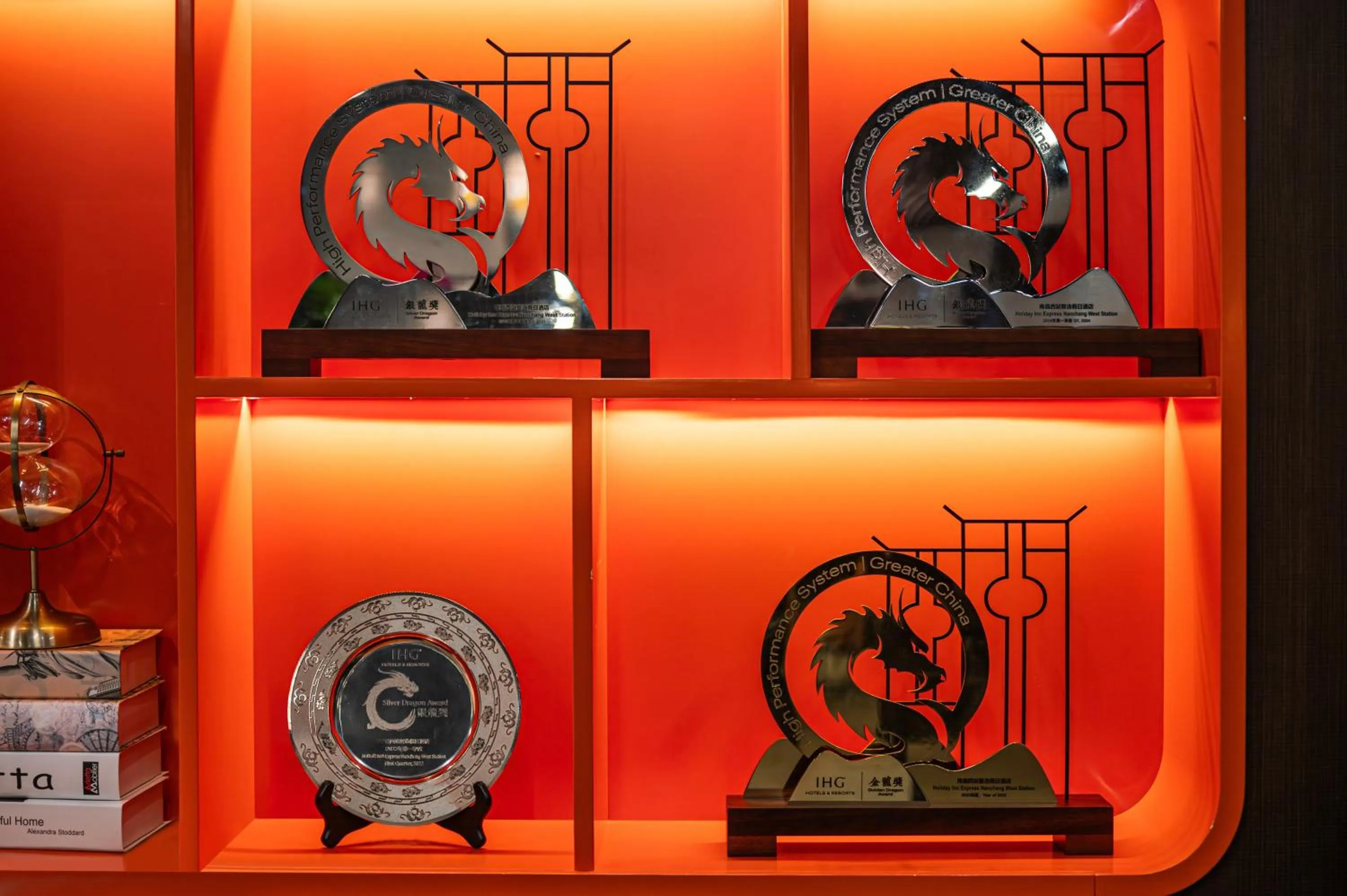 Logo/Certificate/Sign in Holiday Inn Express Nanchang West Station by IHG