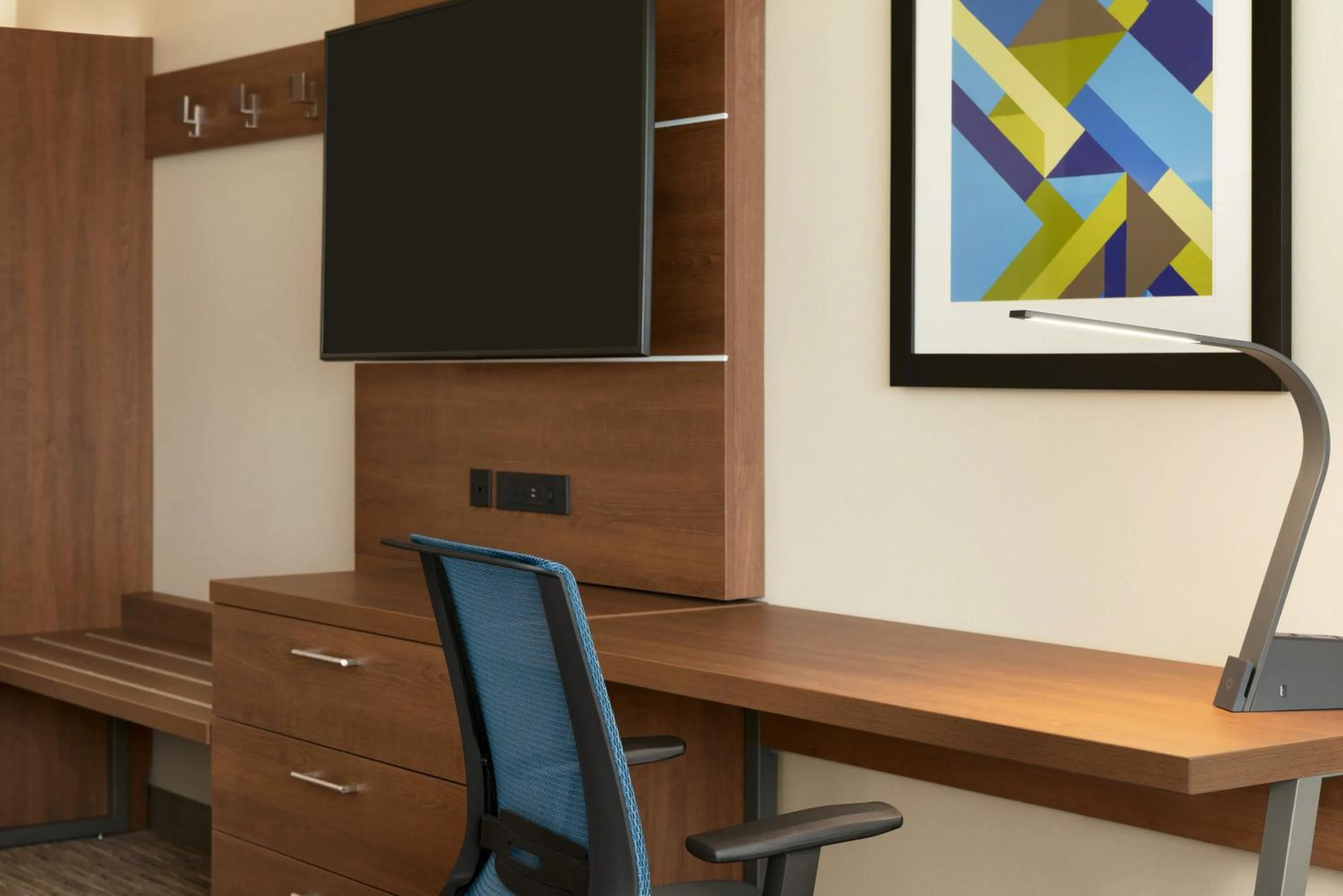 Photo of the whole room in Holiday Inn Express & Suites - Beaver Dam by IHG