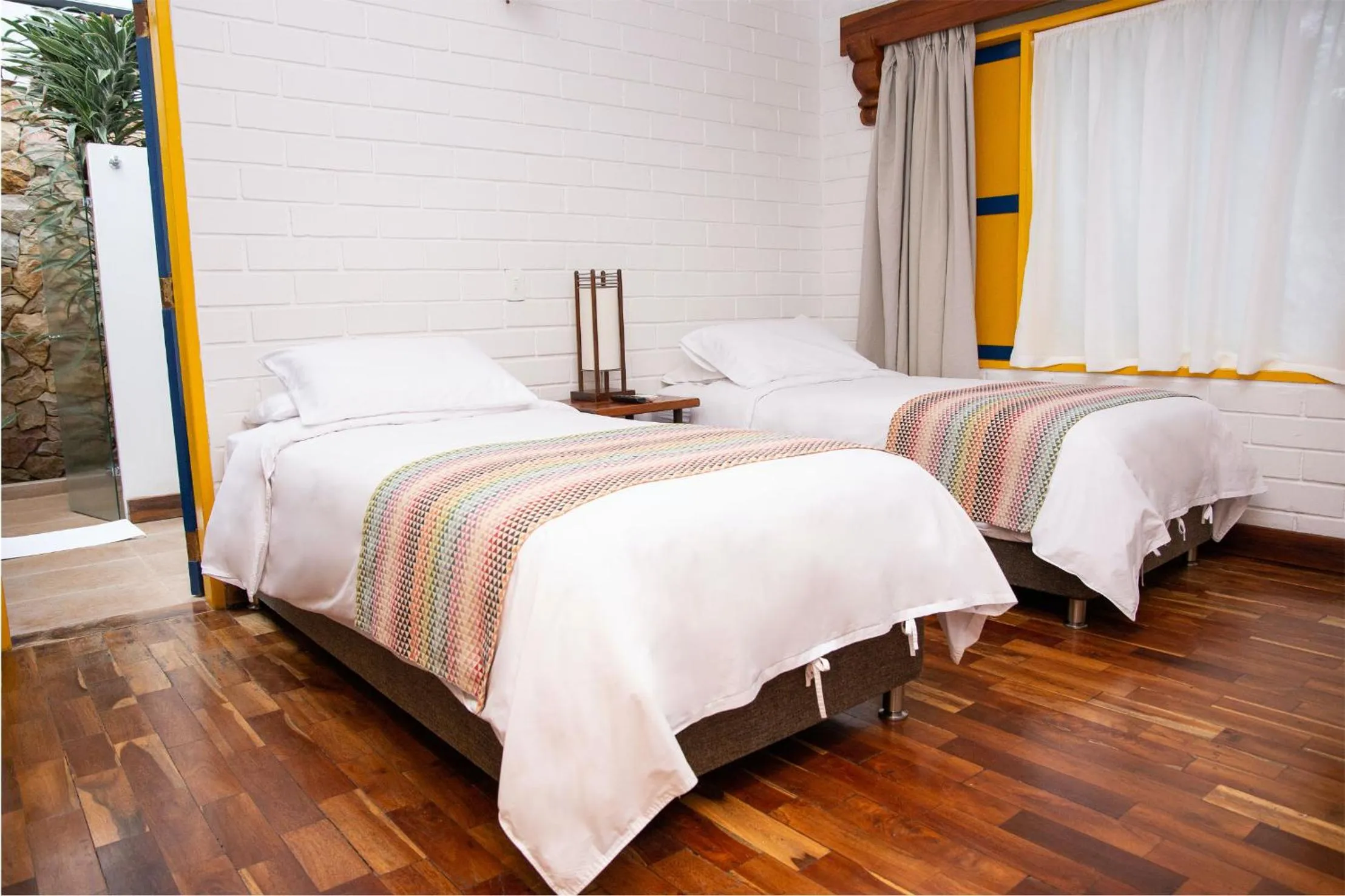 Photo of the whole room, Bed in Termales El Otoño