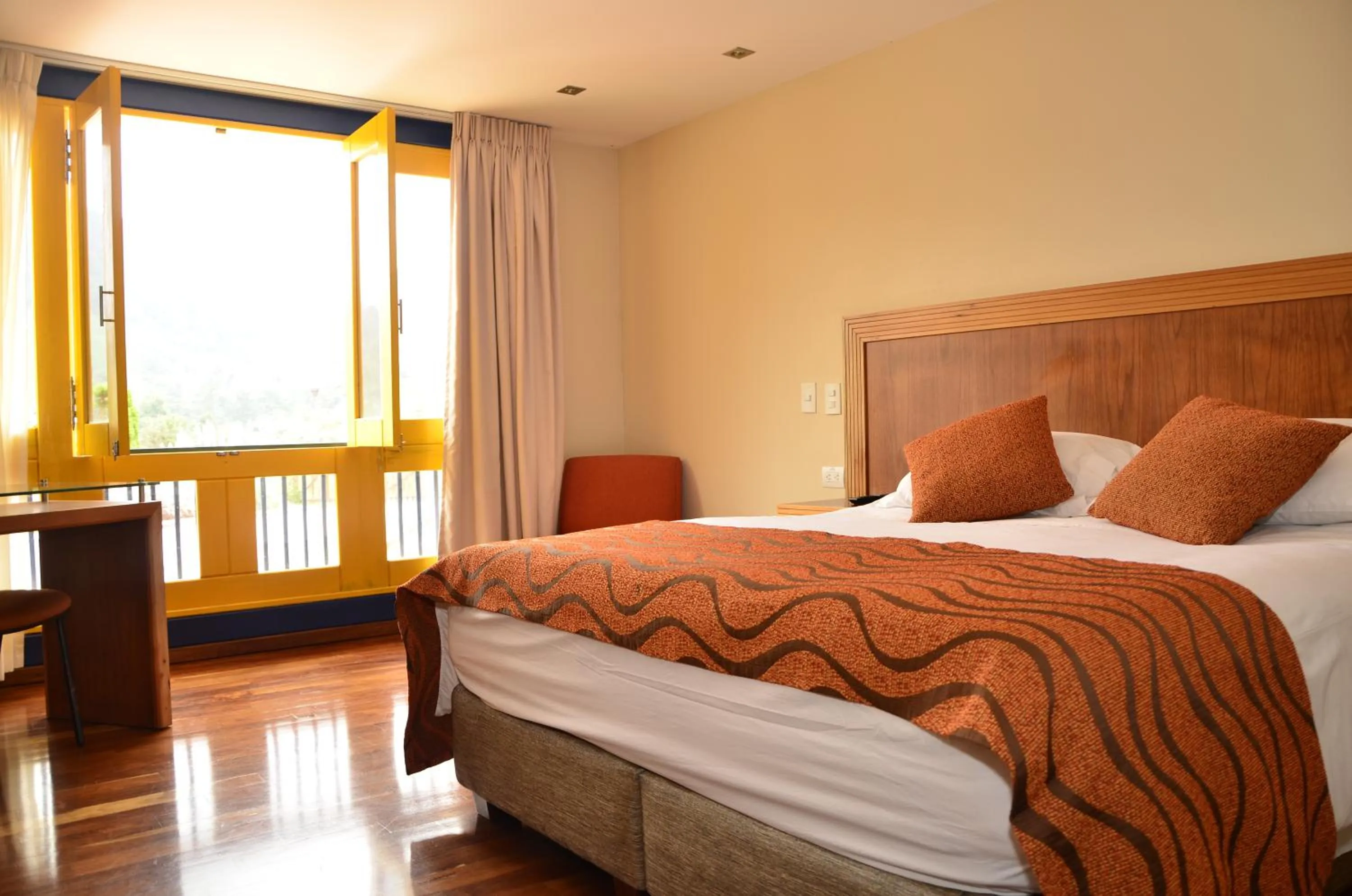 Photo of the whole room, Bed in Termales El Otoño