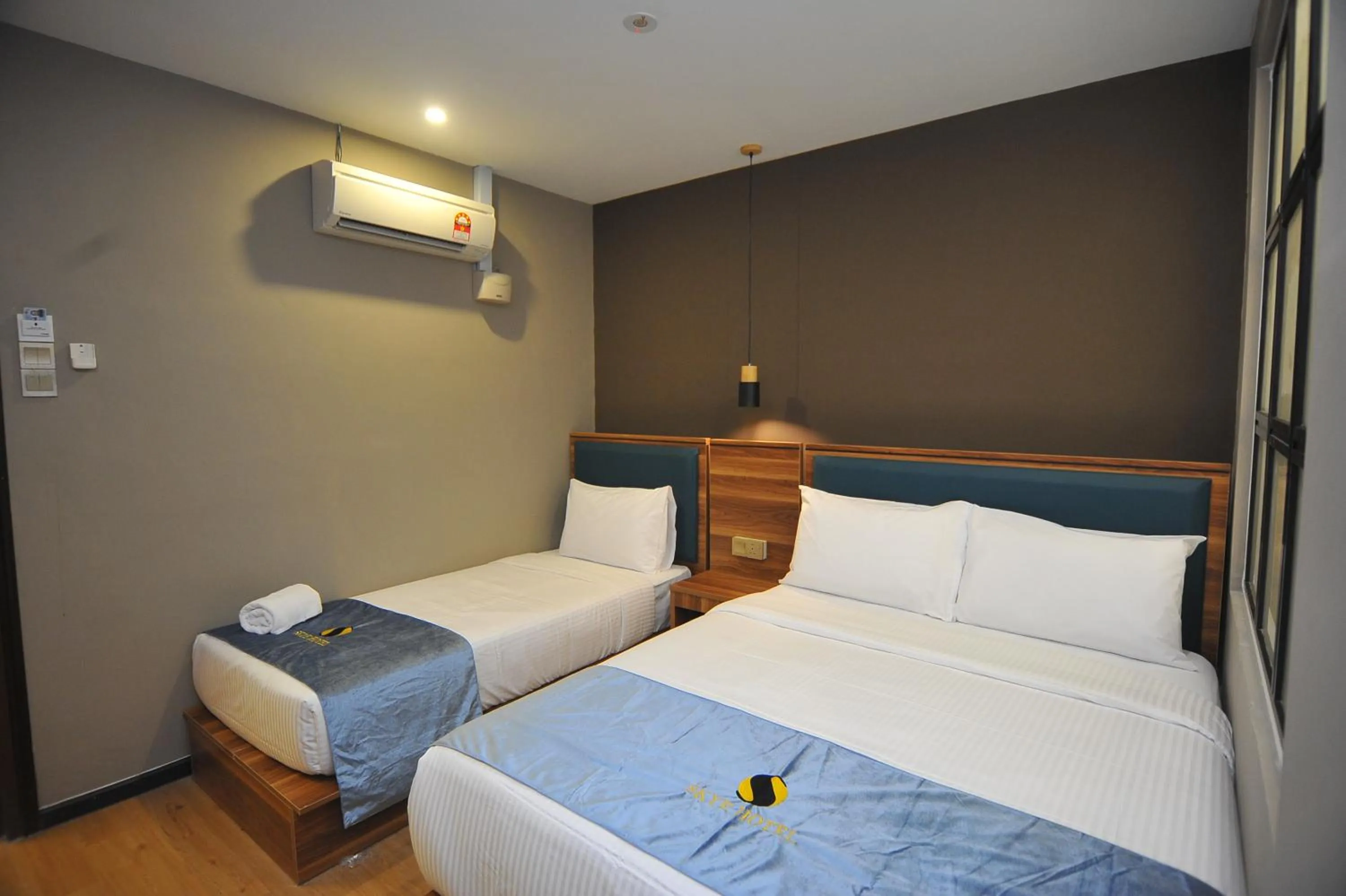 Bed in Skye Hotel Sunway