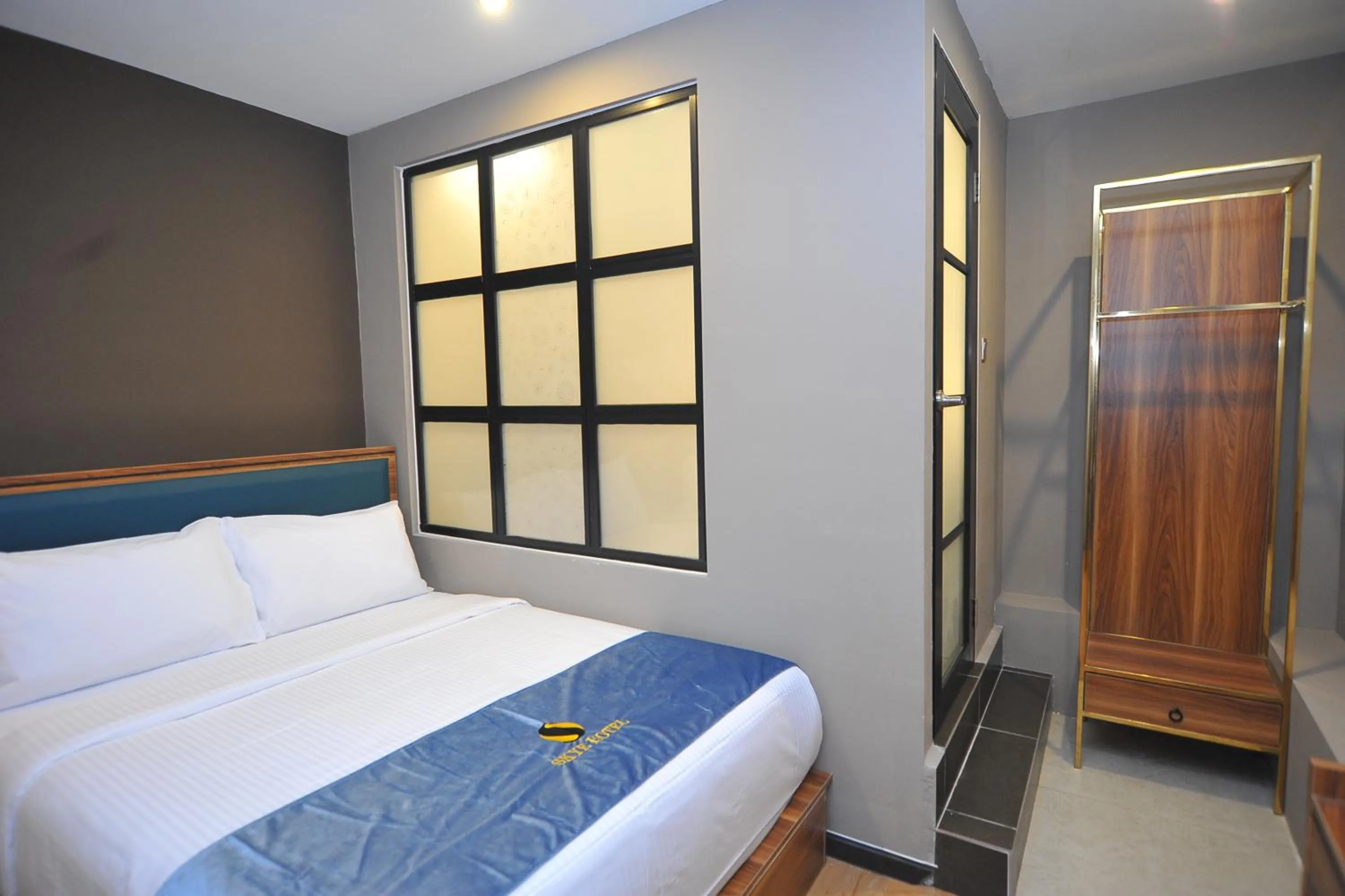 Bed in Skye Hotel Sunway