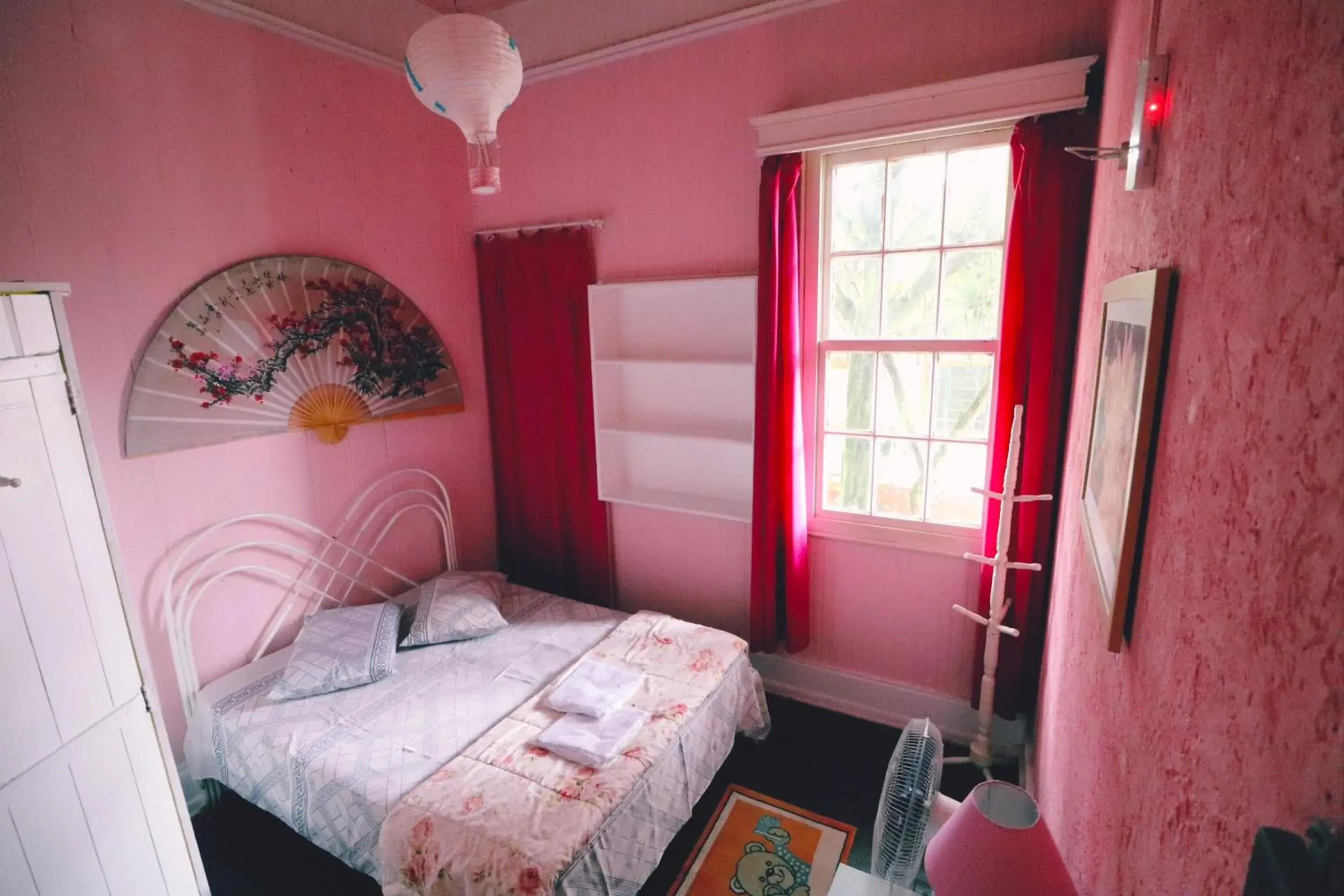 Double or Twin Room with Shared Bathroom in Pousada Shamballah Paranapiacaba Double or Twin Room with Shared Bathroom in Pousada Shamballah Paranapiacaba