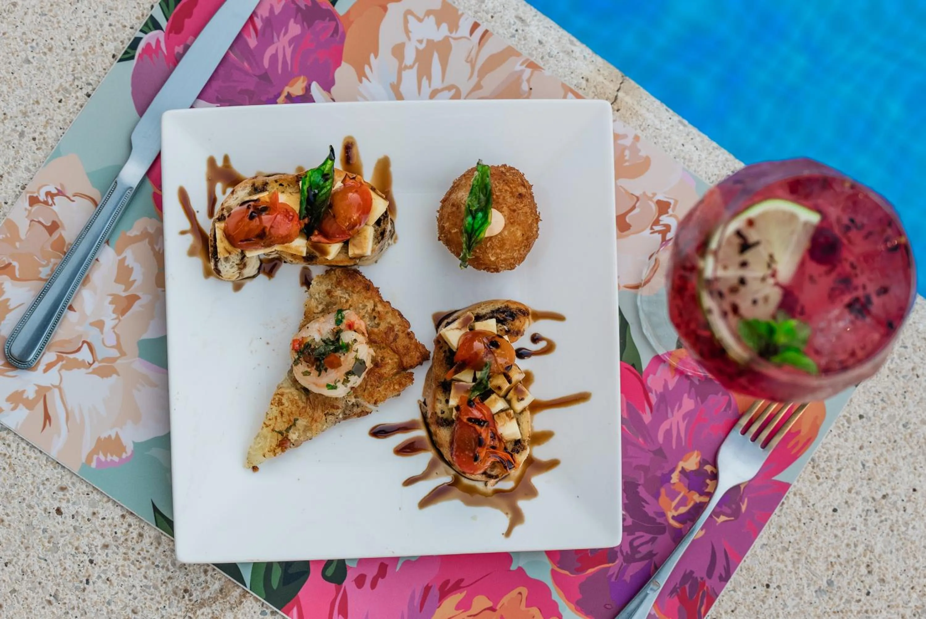 Restaurant/places to eat in Boutique Surf Hotel Rip Jack Inn